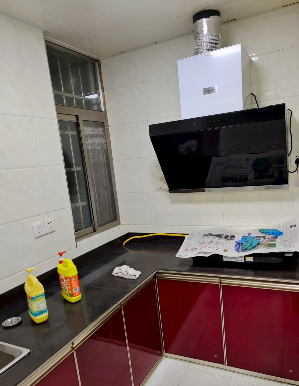 崇和中苑 2室1厅1卫 2100.0元/月 崇和中苑 2室1厅1卫 2100.0元/月室内图