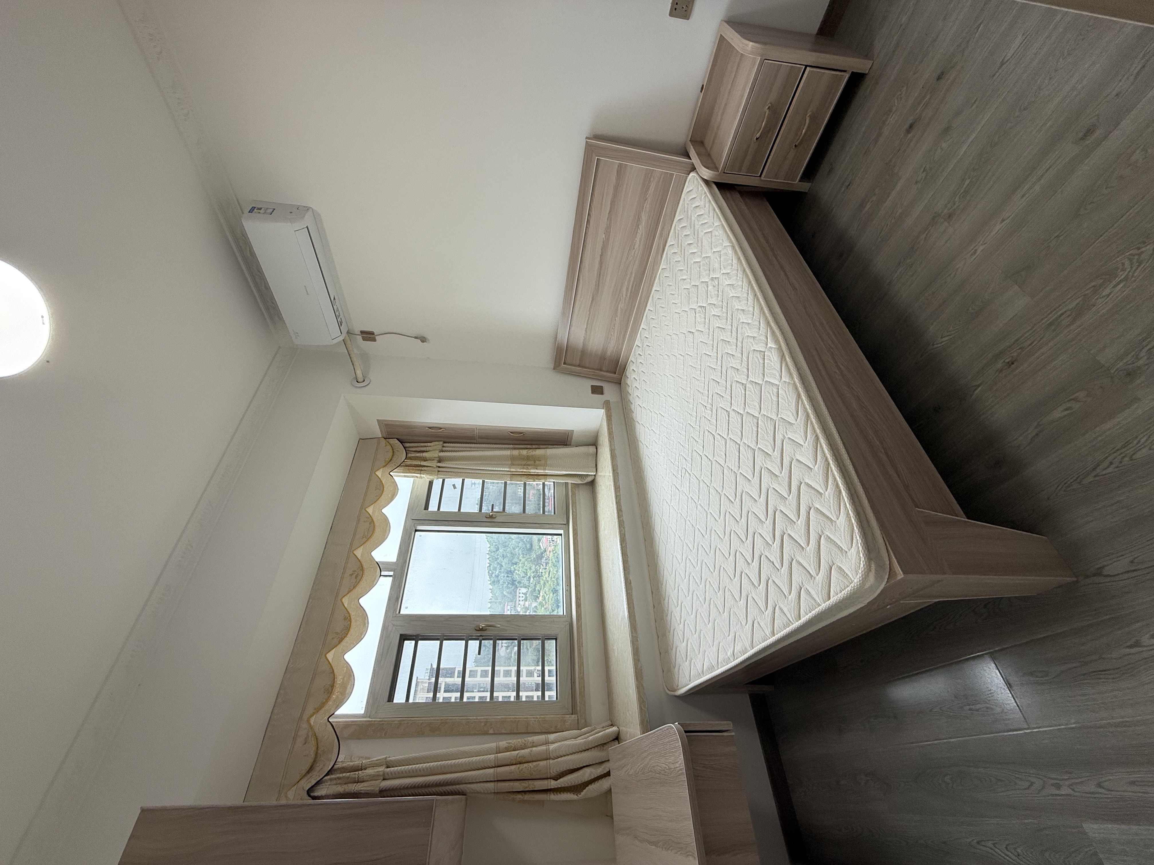 百弘学府城 3室2厅1卫 1800.00元/月 百弘学府城 3室2厅1卫 1800.00元/月室内图