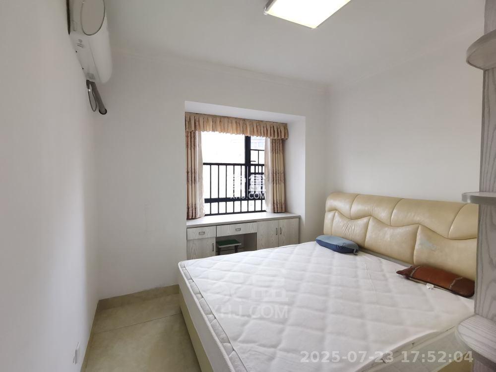 中建御山和苑  3室2厅1卫   2000.00元/月室内图