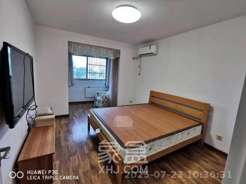 东南明苑 3室2厅1卫 2300.0元/月 东南明苑 3室2厅1卫 2300.0元/月室内图