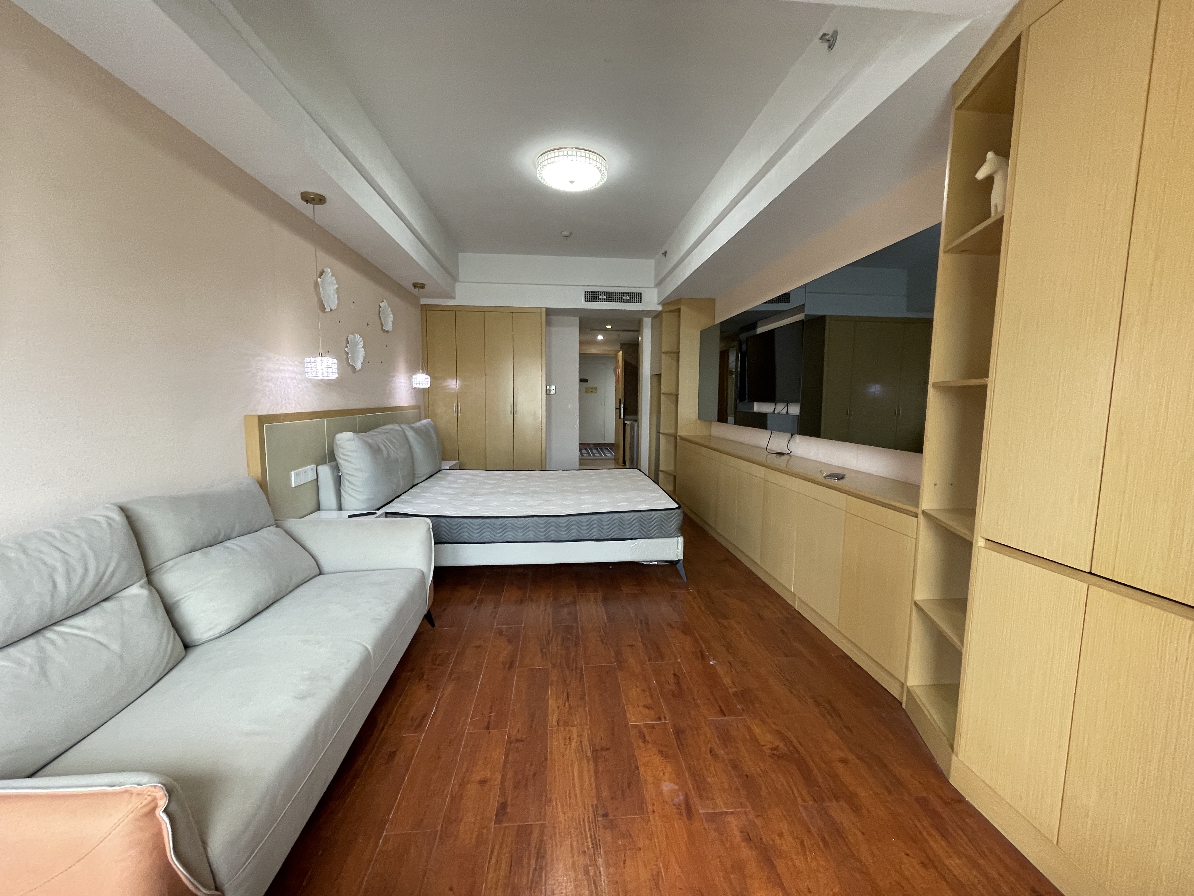 泊富公寓(泊富国际广场) 1室1厅1卫 2100.0元/月 泊富公寓(泊富国际广场) 1室1厅1卫 2100.0元/月户型图