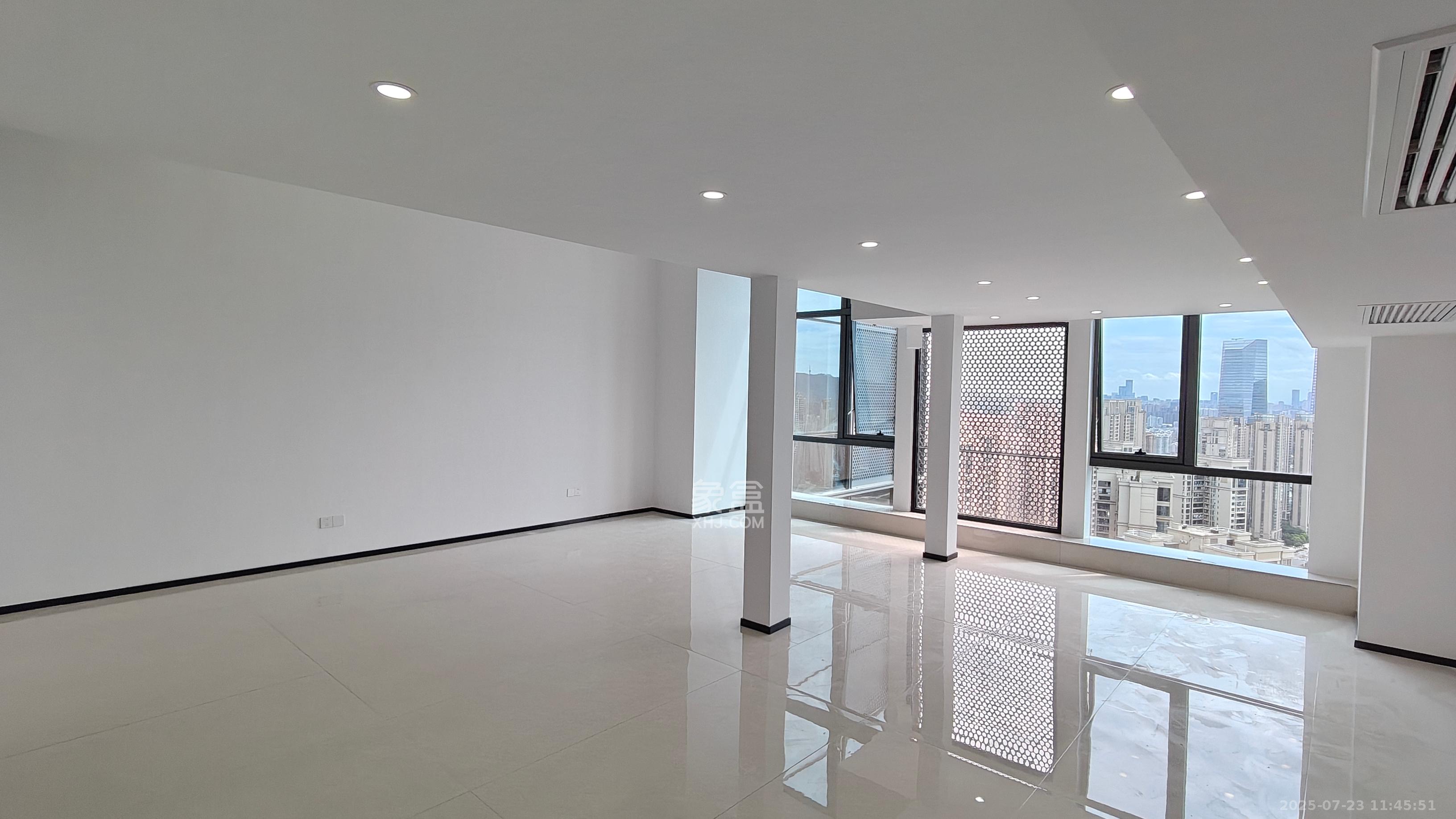中建宝铂公馆  1室1厅1卫   4100.00元/月室内图