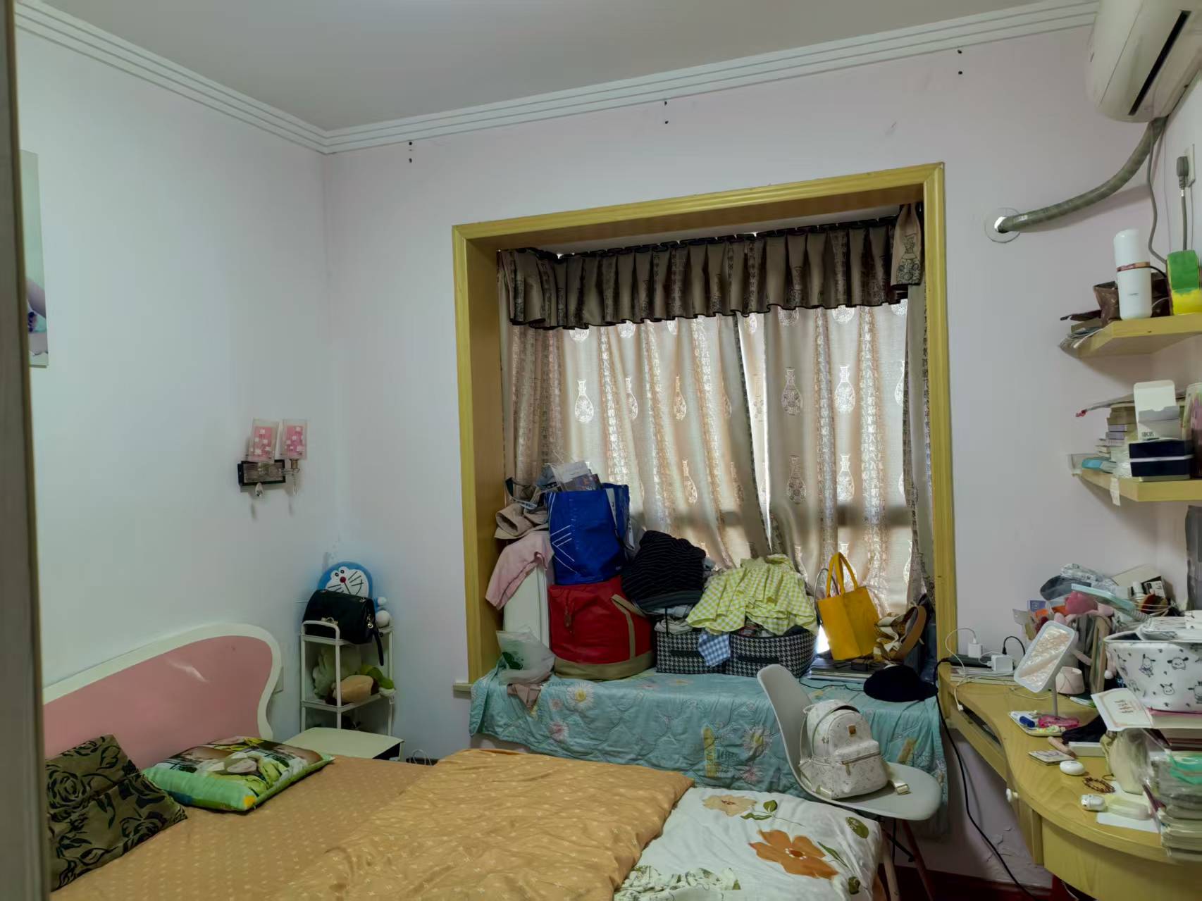 宏天绿城 3室2厅2卫 2000.0元/月 宏天绿城 3室2厅2卫 2000.0元/月室内图