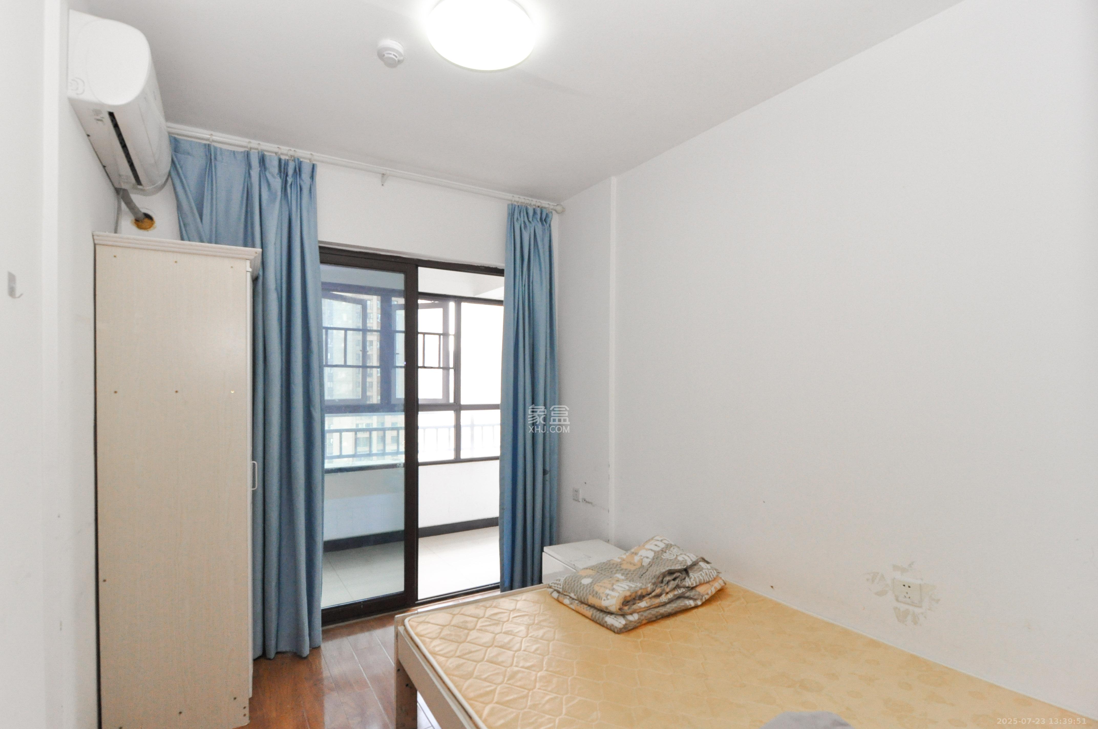 卓越浅水湾  3室2厅2卫    92.0万其他