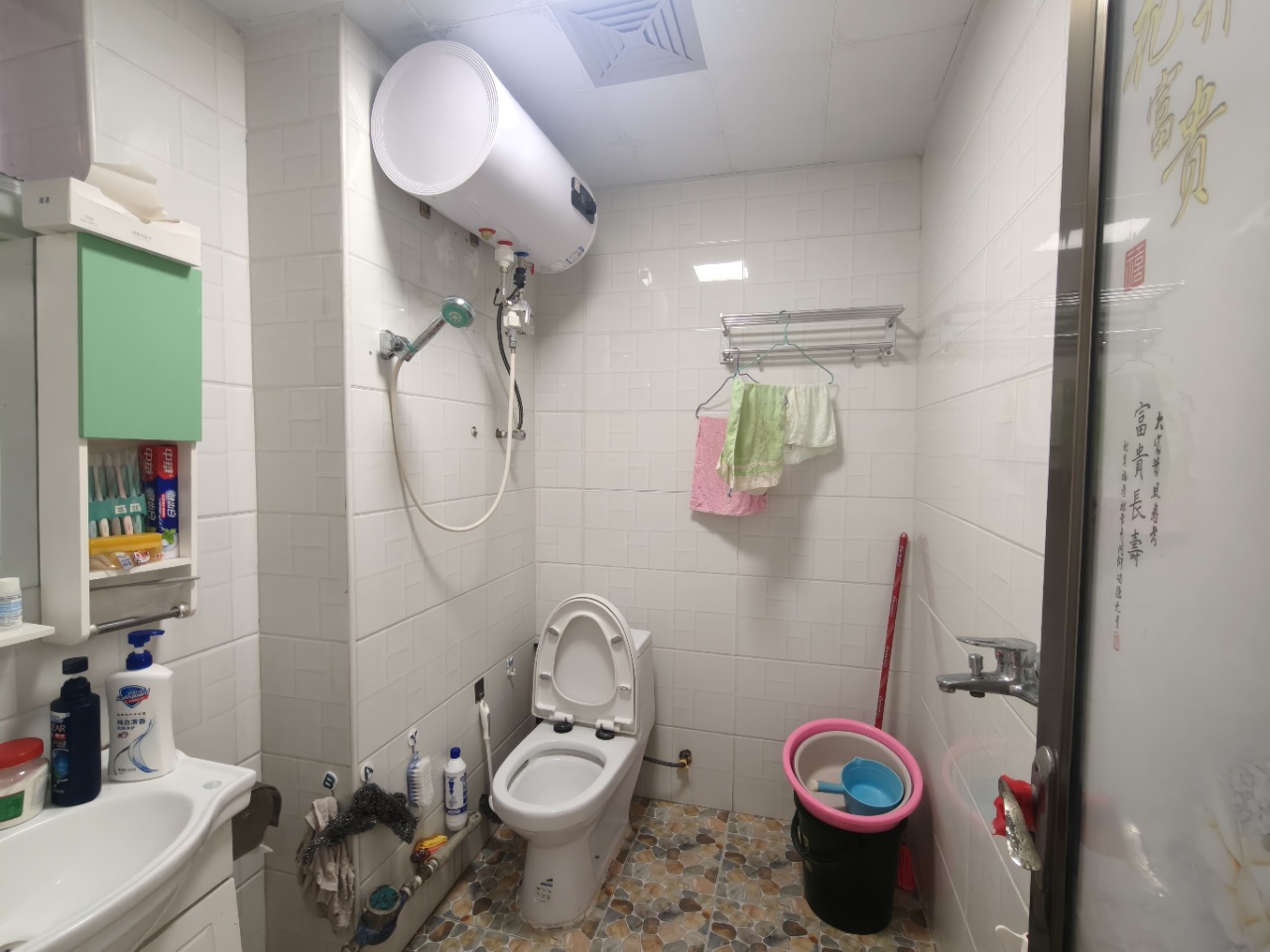 金侨大厦  3室2厅1卫    2000.0元/月 金侨大厦  3室2厅1卫    2000.0元/月室内图