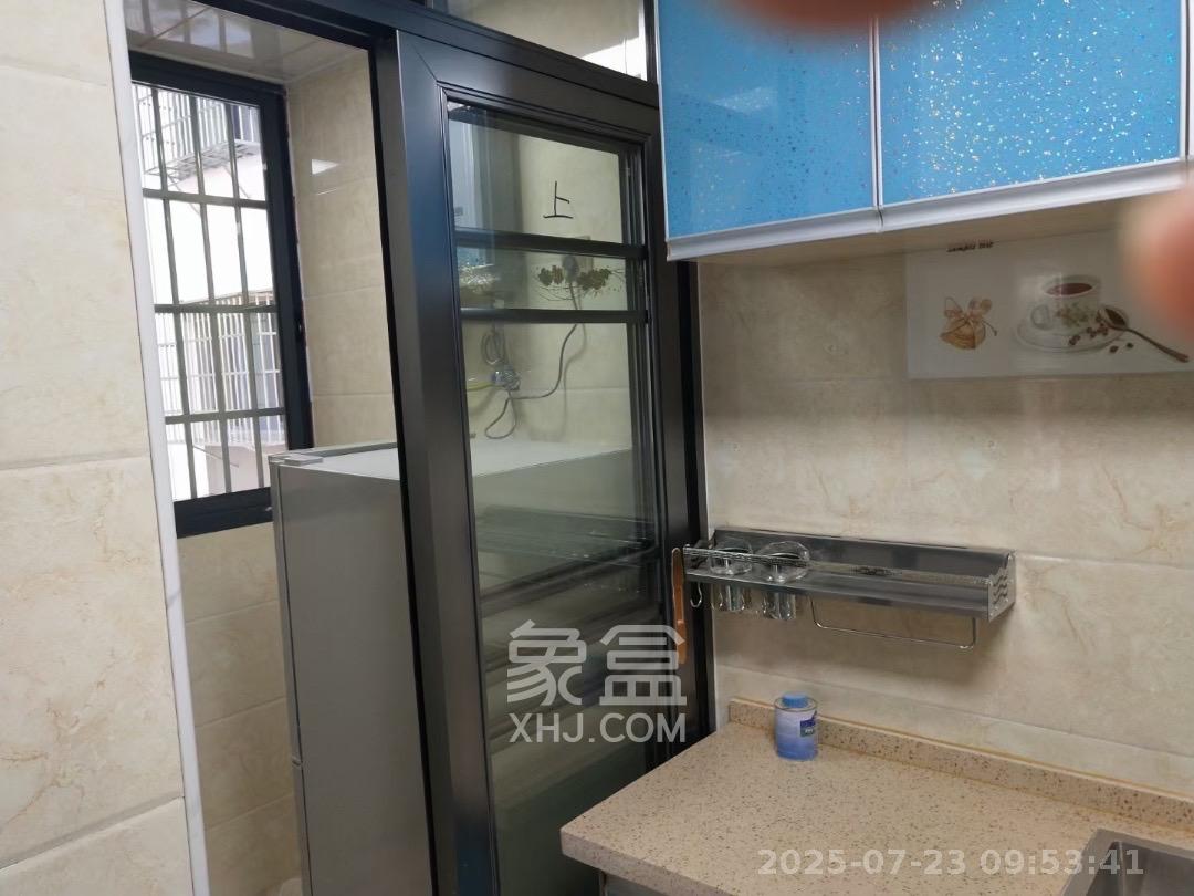 嘉顺苑  2室1厅1卫   2000.00元/月室内图