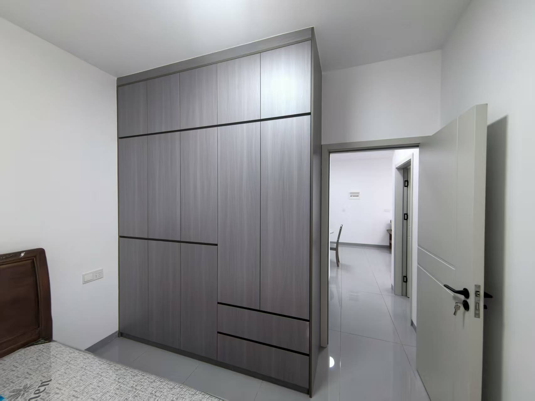 互助小区电梯房  2室2厅1卫   1500.00元/月室内图