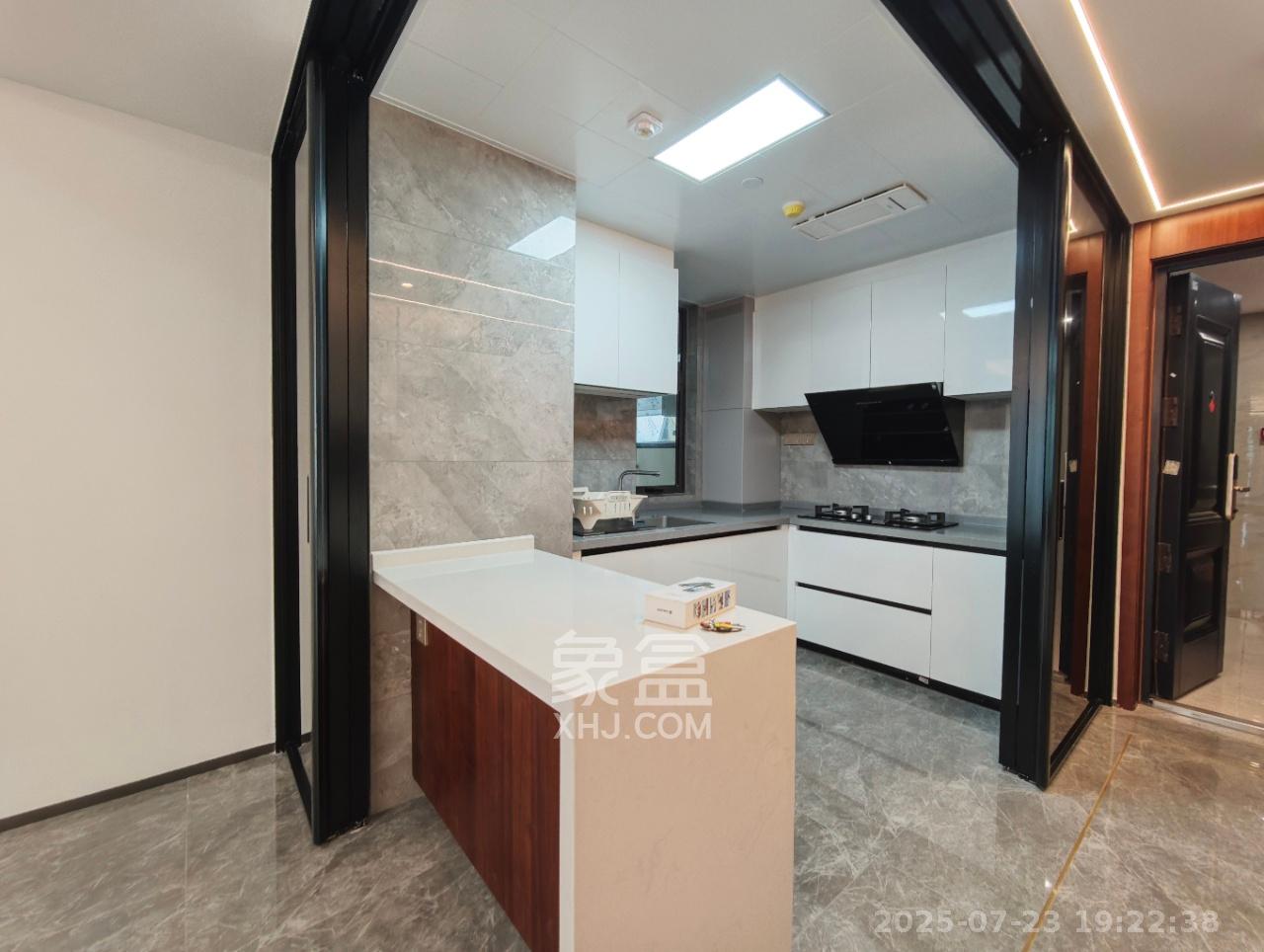 北辰瀚江府  3室2厅2卫    6600.0元/月室内图