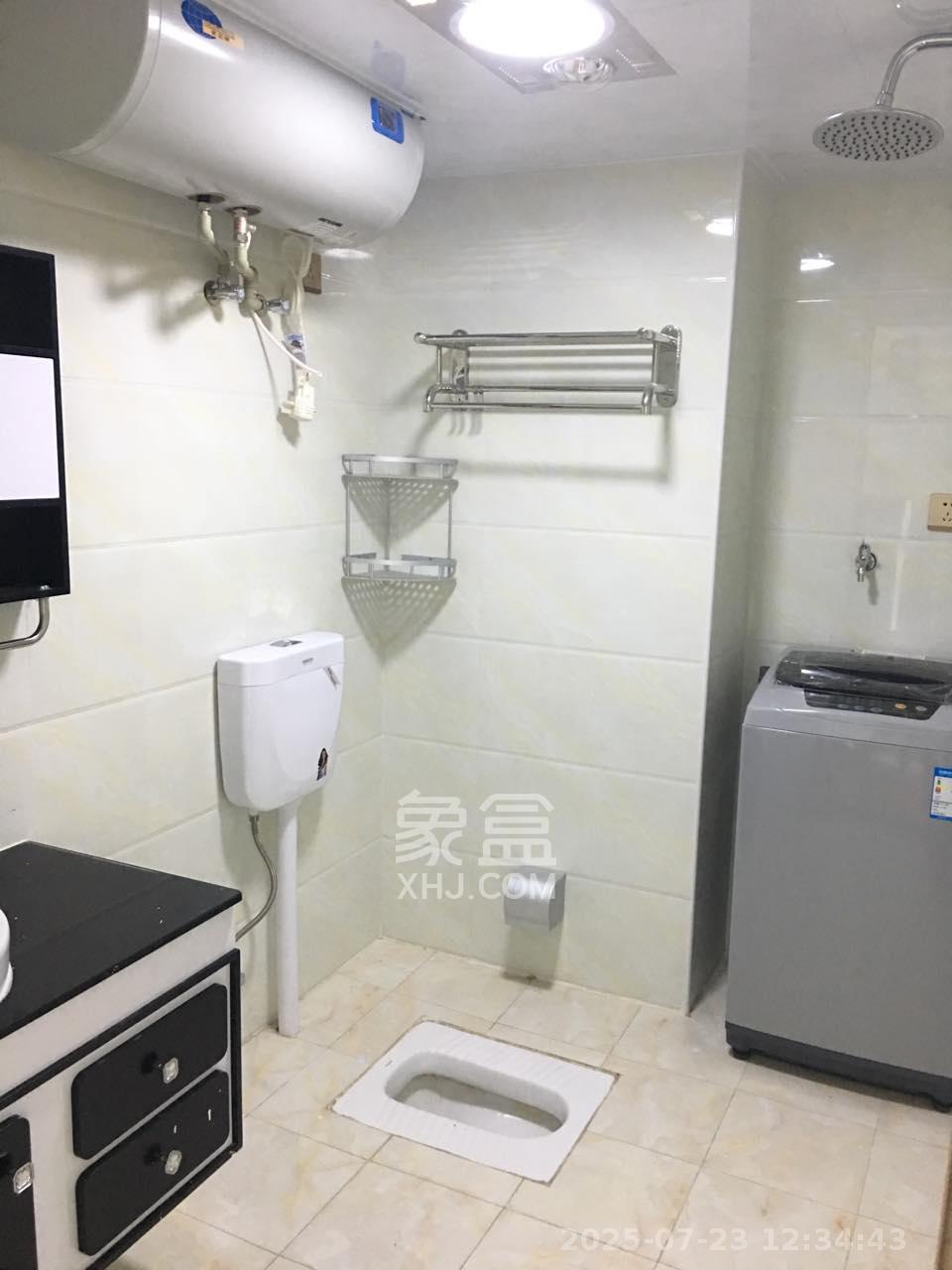 保利麓谷林语I区  1室1厅1卫   1500.00元/月室内图