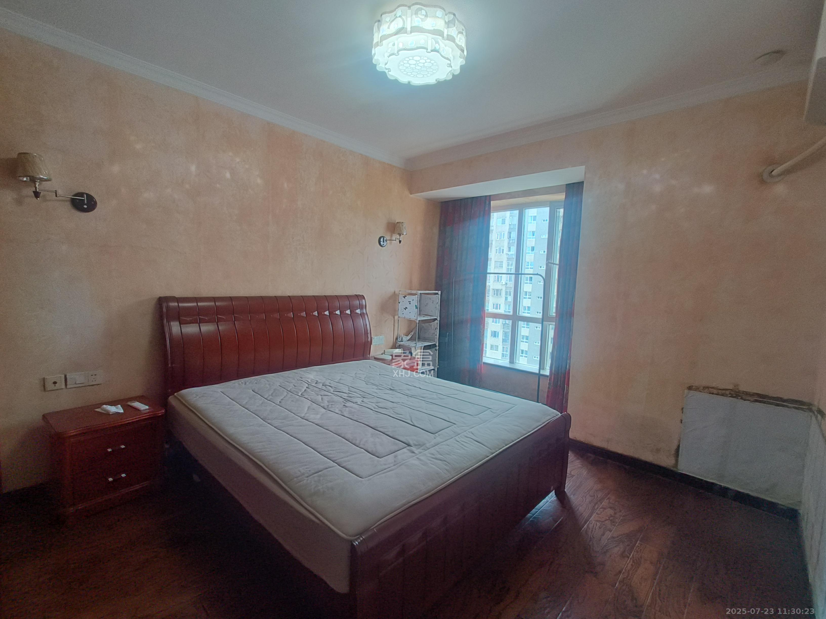 万国城(当代满庭春MOMA)二期 3室2厅2卫 2500.0元/月 万国城(当代满庭春MOMA)二期 3室2厅2卫 2500.0元/月室内图