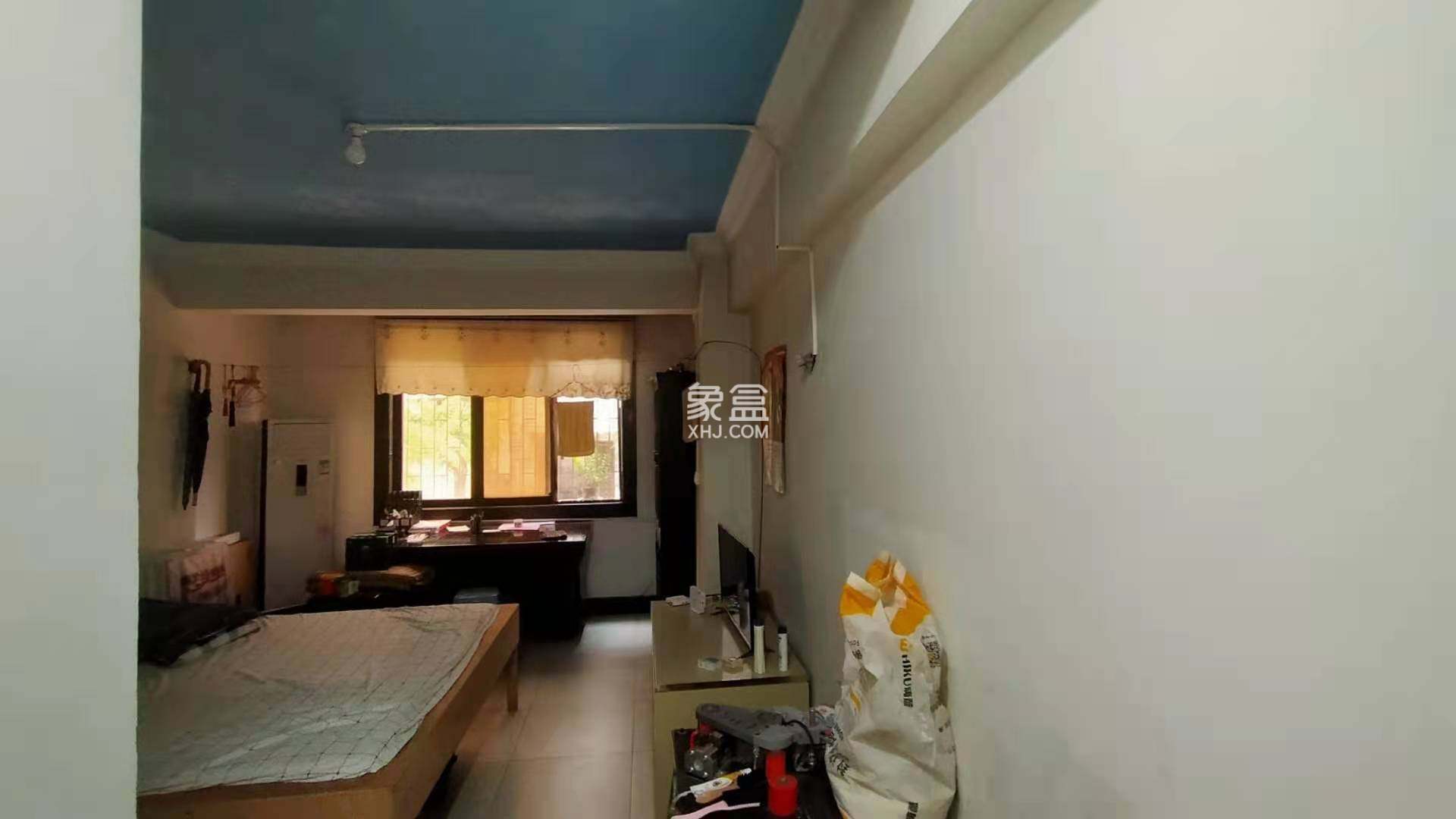 裕通花园  4室2厅2卫    152.0万 裕通花园  4室2厅2卫    152.0万室内图