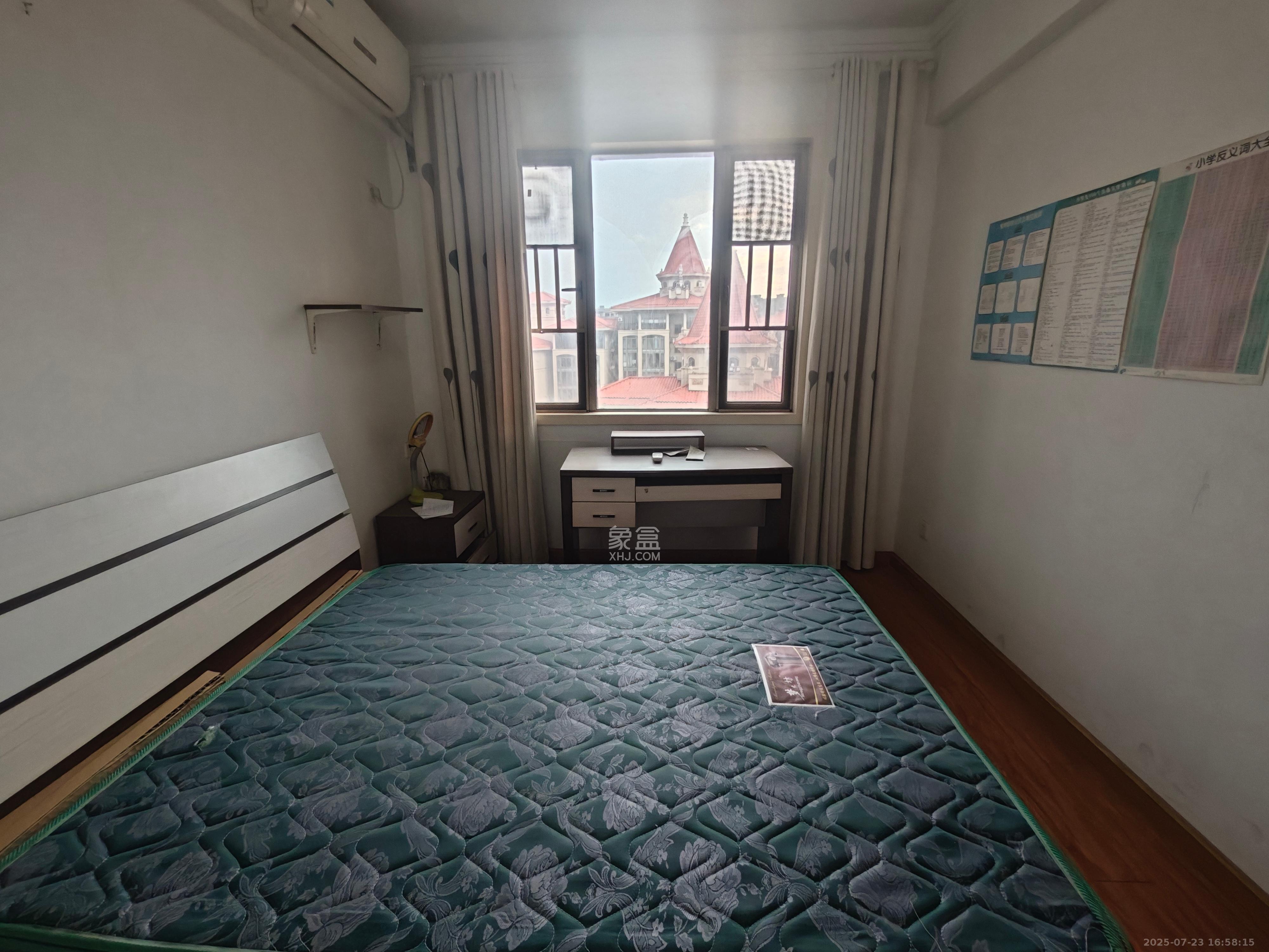 长沙玫瑰园 3室2厅2卫 1800.0元/月 长沙玫瑰园 3室2厅2卫 1800.0元/月室内图