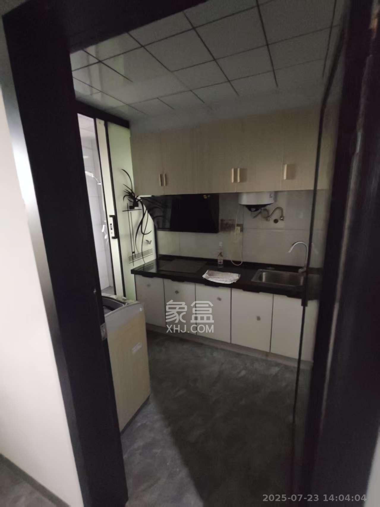 真人桥家园一期  1室0厅0卫    1300.0元/月 真人桥家园一期  1室0厅0卫    1300.0元/月室内图