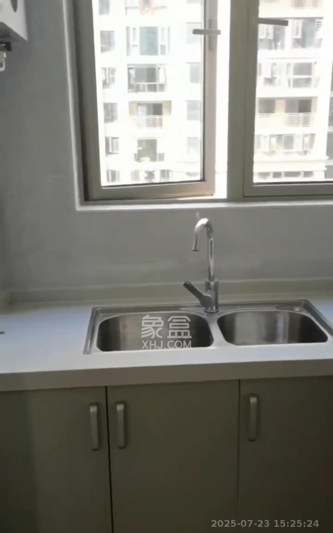 梅溪湖金茂湾  5室2厅2卫    3500.0元/月室内图