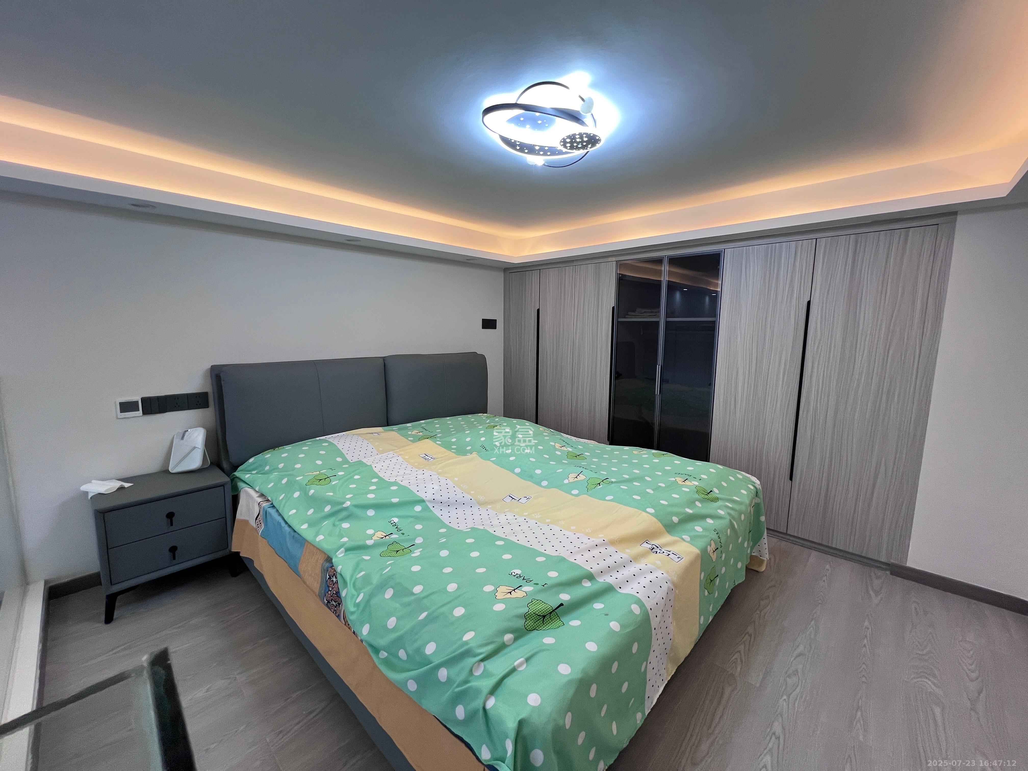 时代MOMA云PARK  1室1厅1卫   2400.00元/月室内图