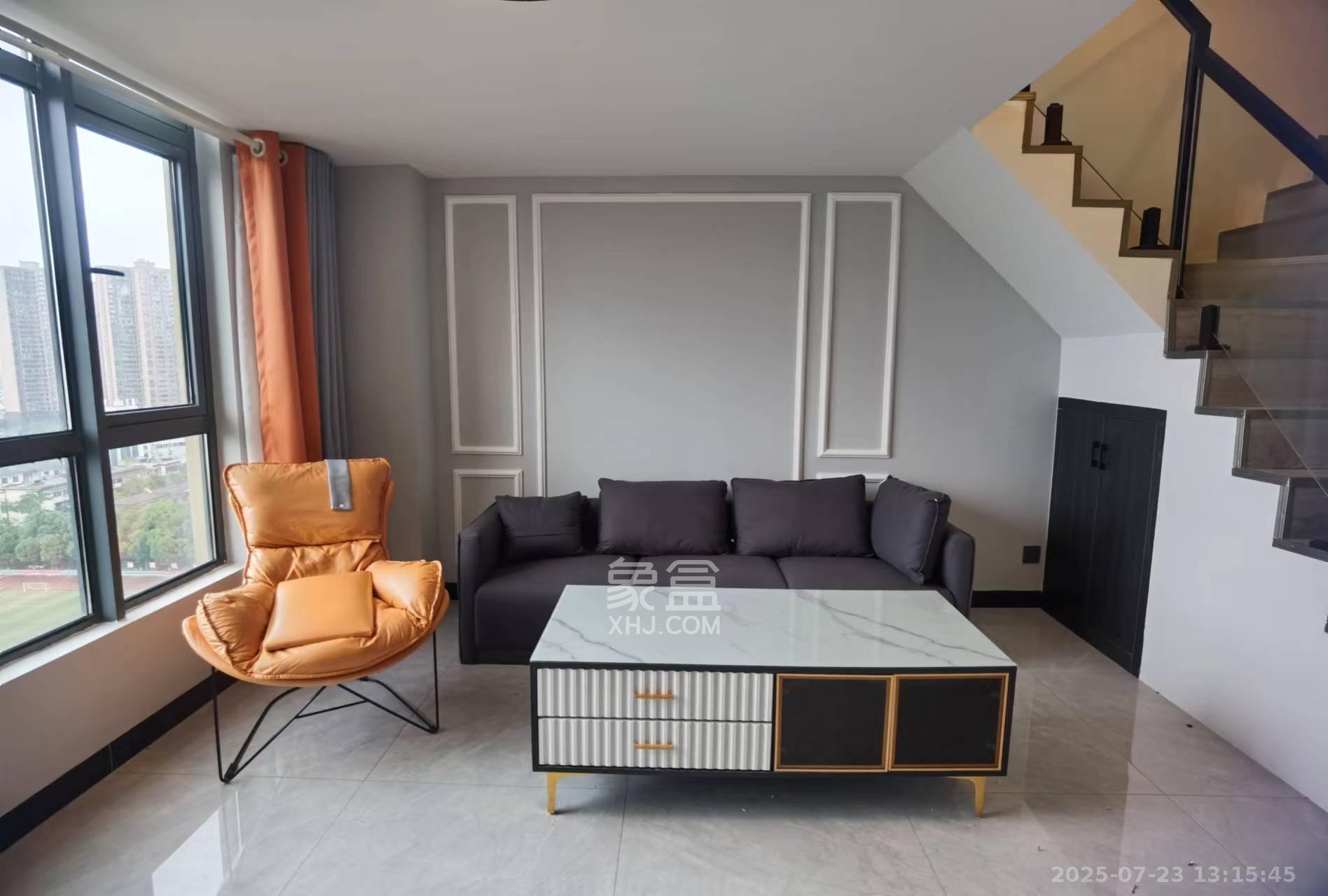 荣盛花语书苑 1室0厅0卫 2300.0元/月 荣盛花语书苑 1室0厅0卫 2300.0元/月室内图