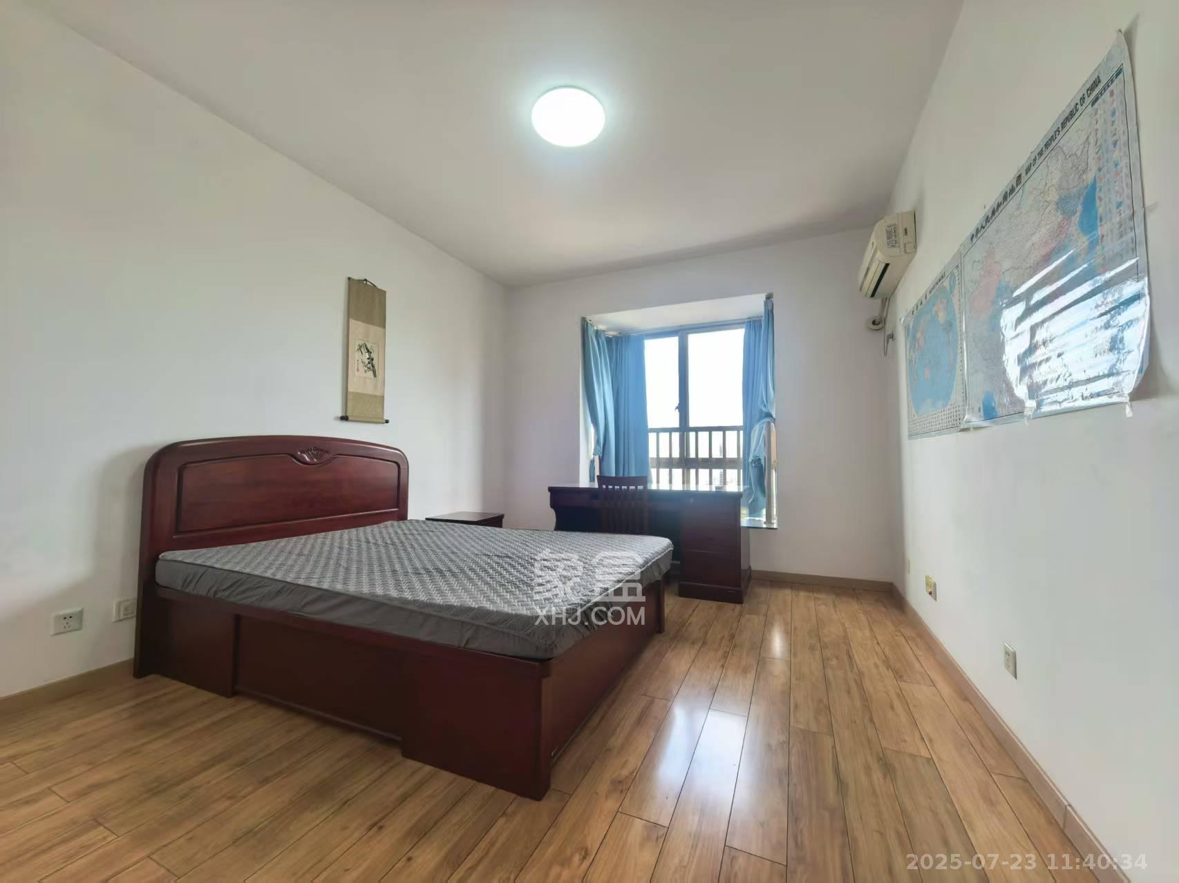 中天枫景园 4室2厅2卫 5500.0元/月 中天枫景园 4室2厅2卫 5500.0元/月室内图