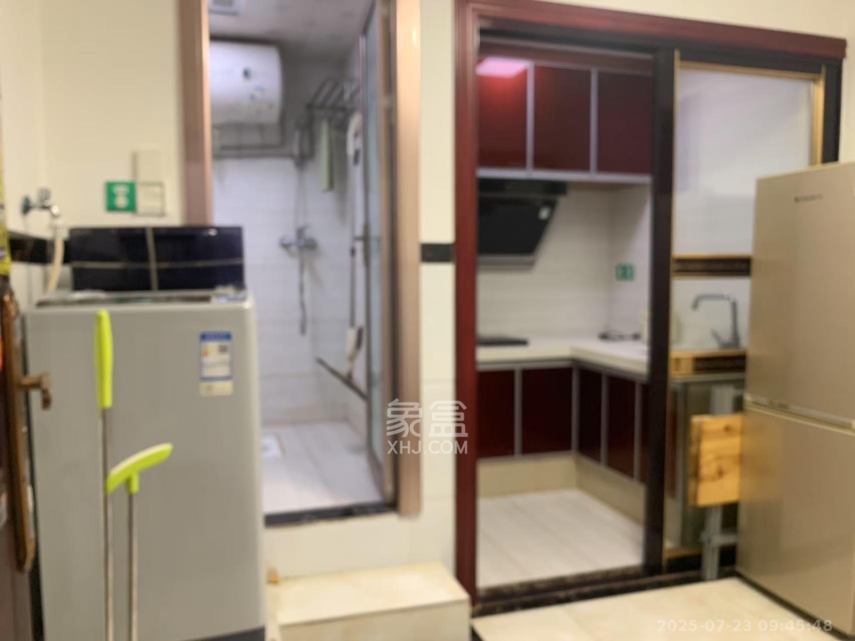 嘉顺苑 1室1厅1卫 1100.0元/月 嘉顺苑 1室1厅1卫 1100.0元/月室内图