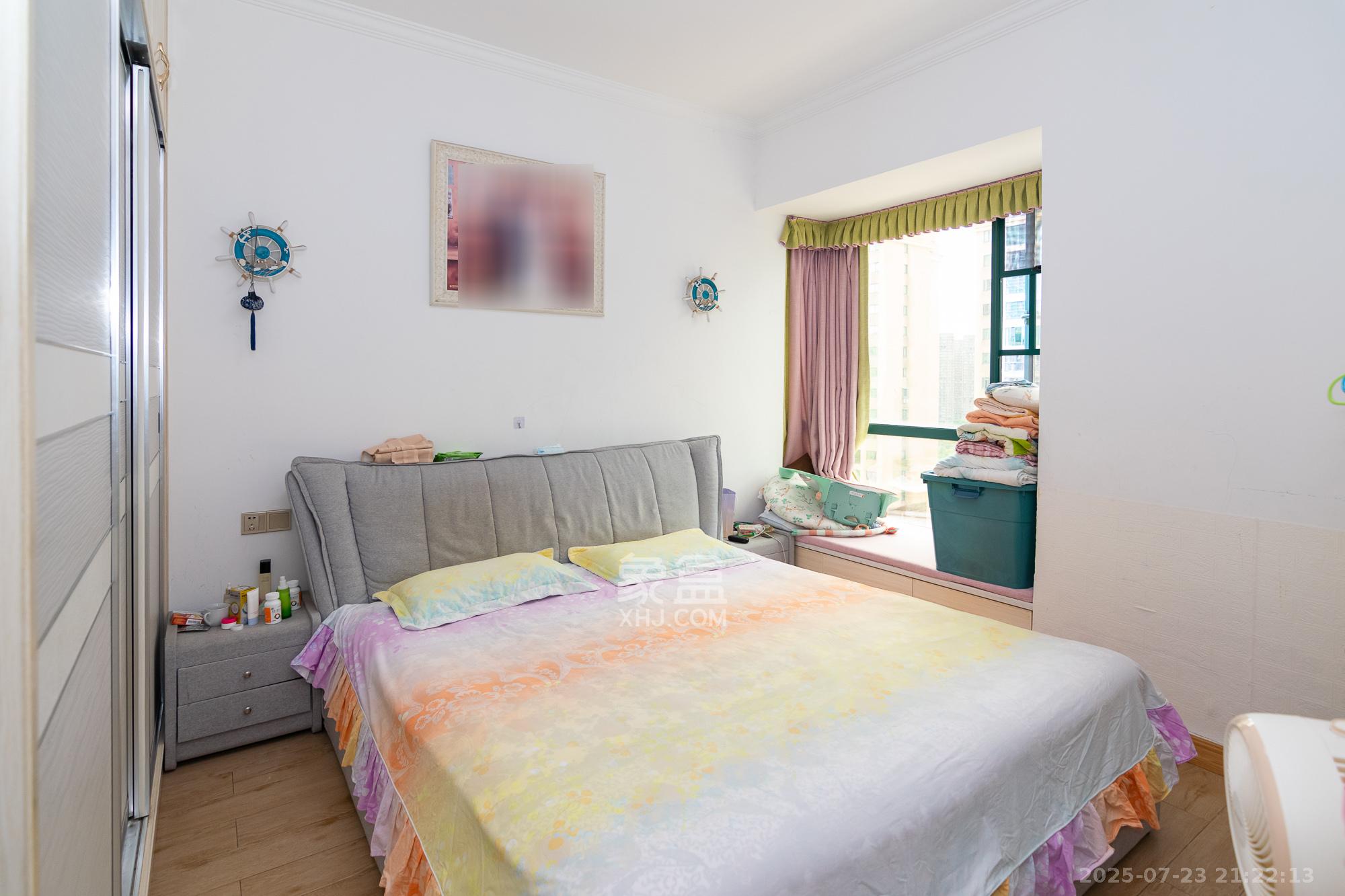 富基世纪公园 3室2厅1卫 53.0万 富基世纪公园 3室2厅1卫 53.0万卧室