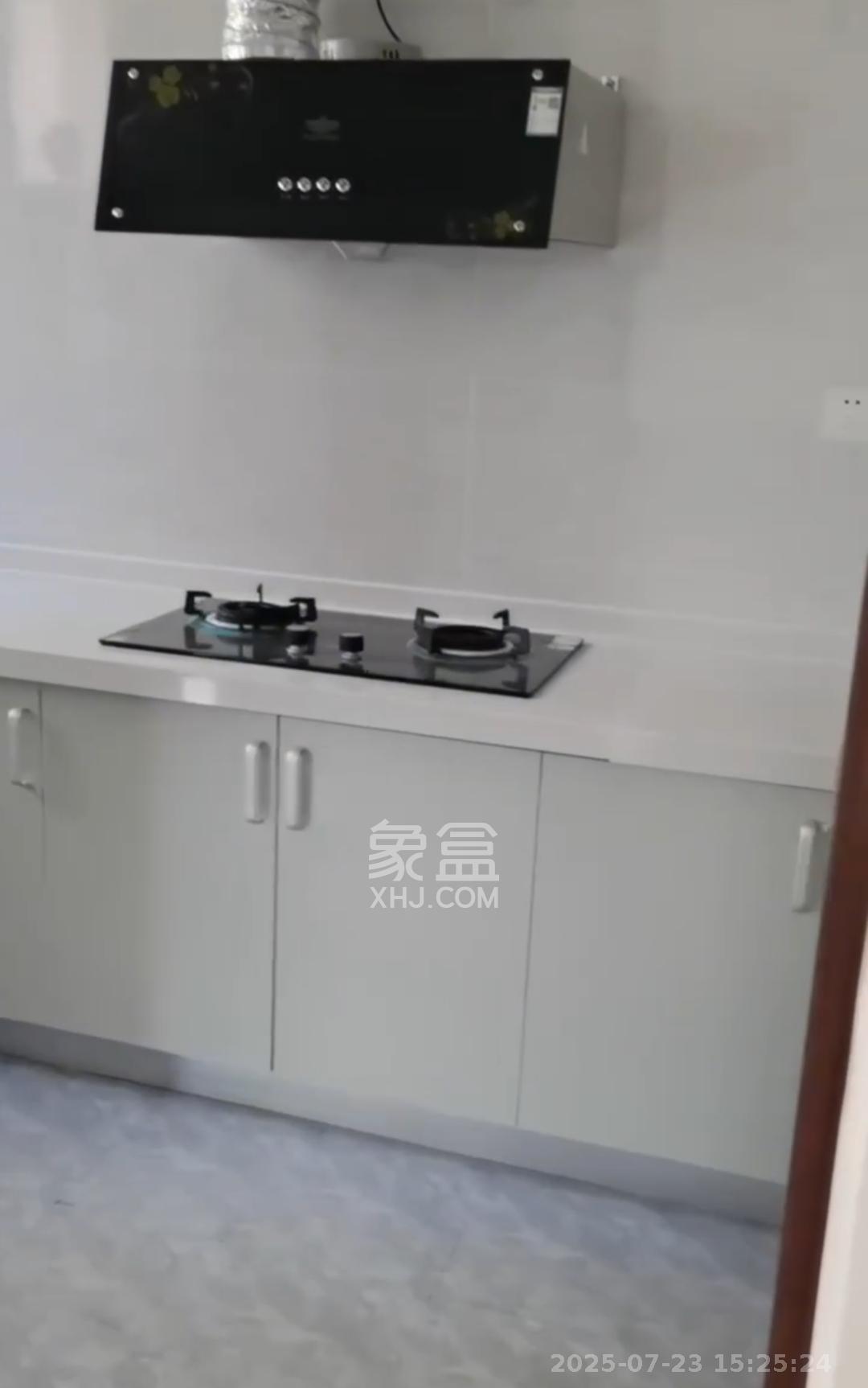 梅溪湖金茂湾  5室2厅2卫    3500.0元/月室内图