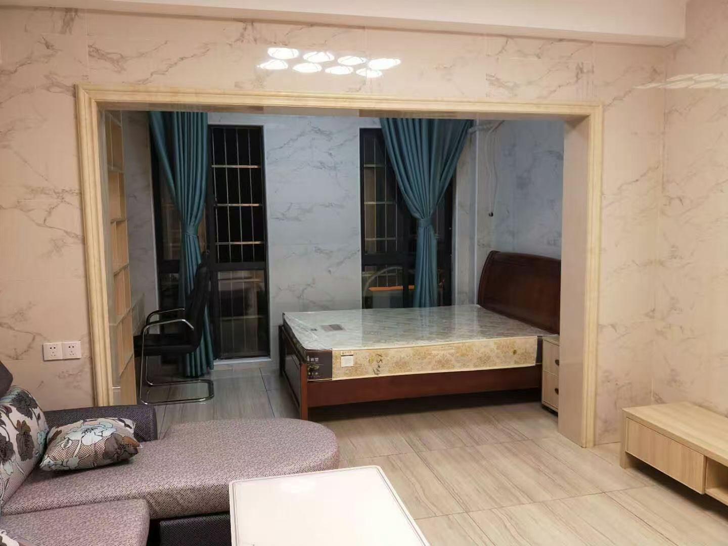 御江帝景 1室1厅1卫 950.0元/月 御江帝景 1室1厅1卫 950.0元/月室内图