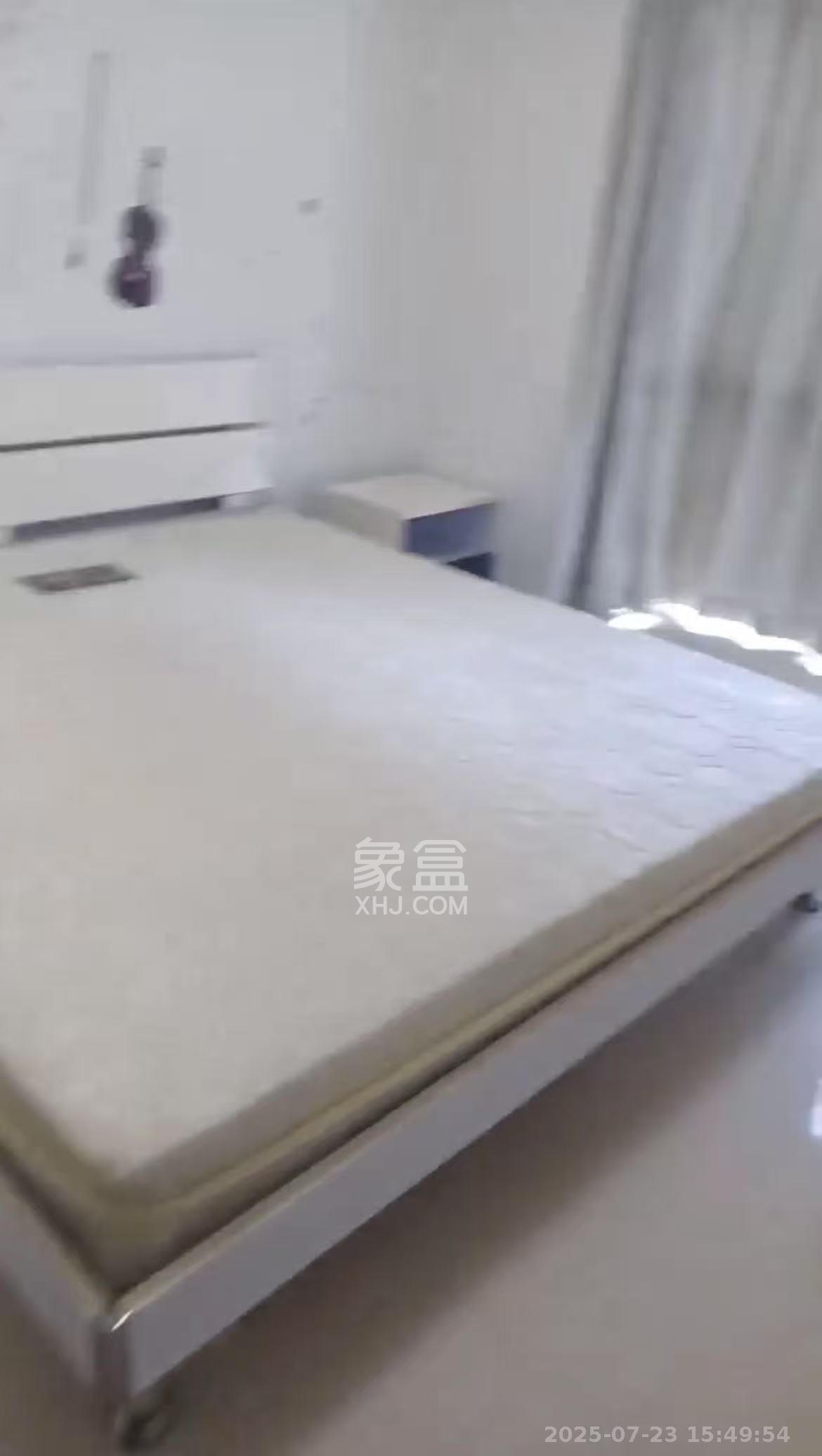 湘府东苑  2室2厅1卫   2100.00元/月室内图