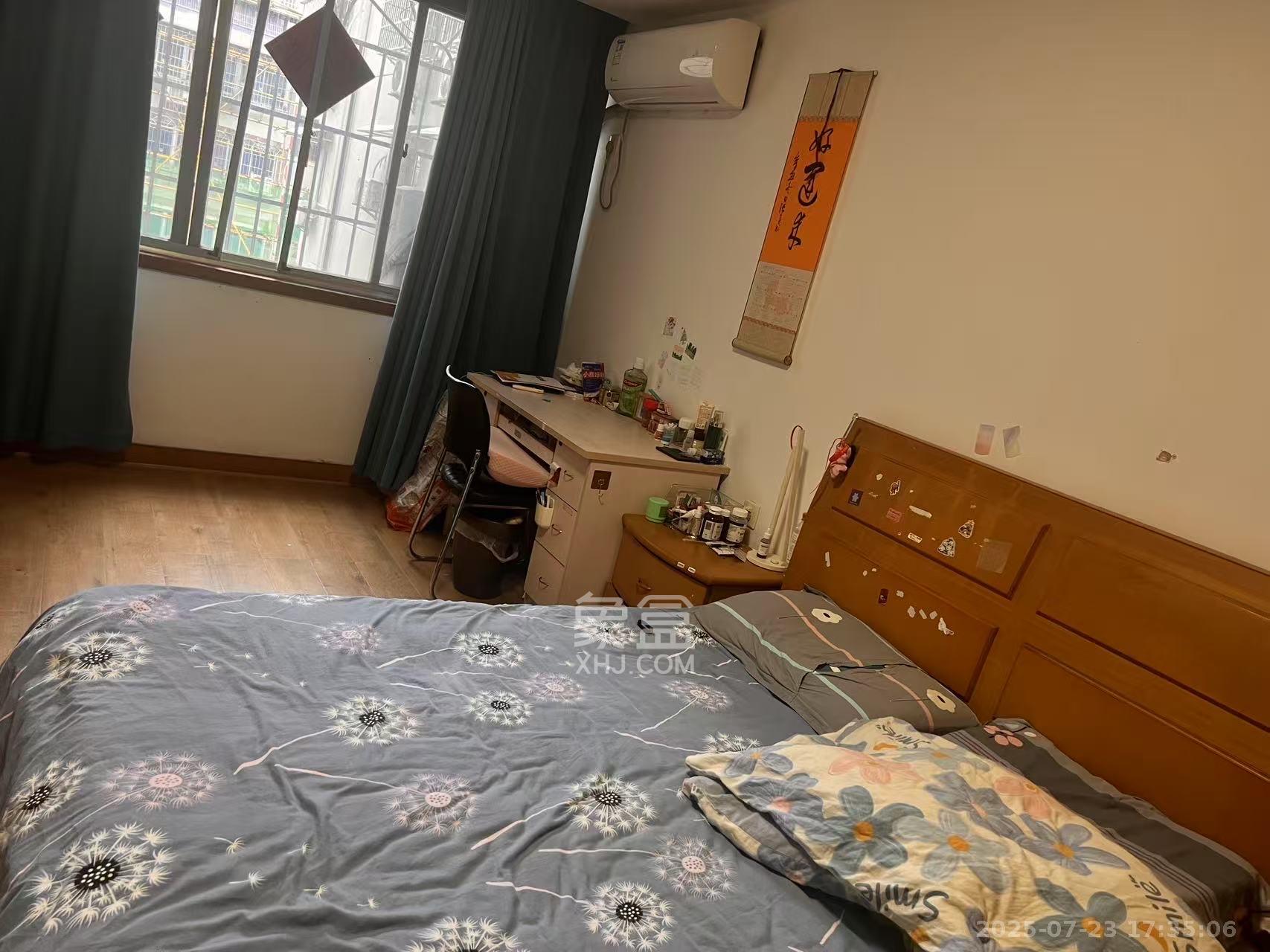 学院新村 3室2厅2卫 4500.0元/月 学院新村 3室2厅2卫 4500.0元/月室内图