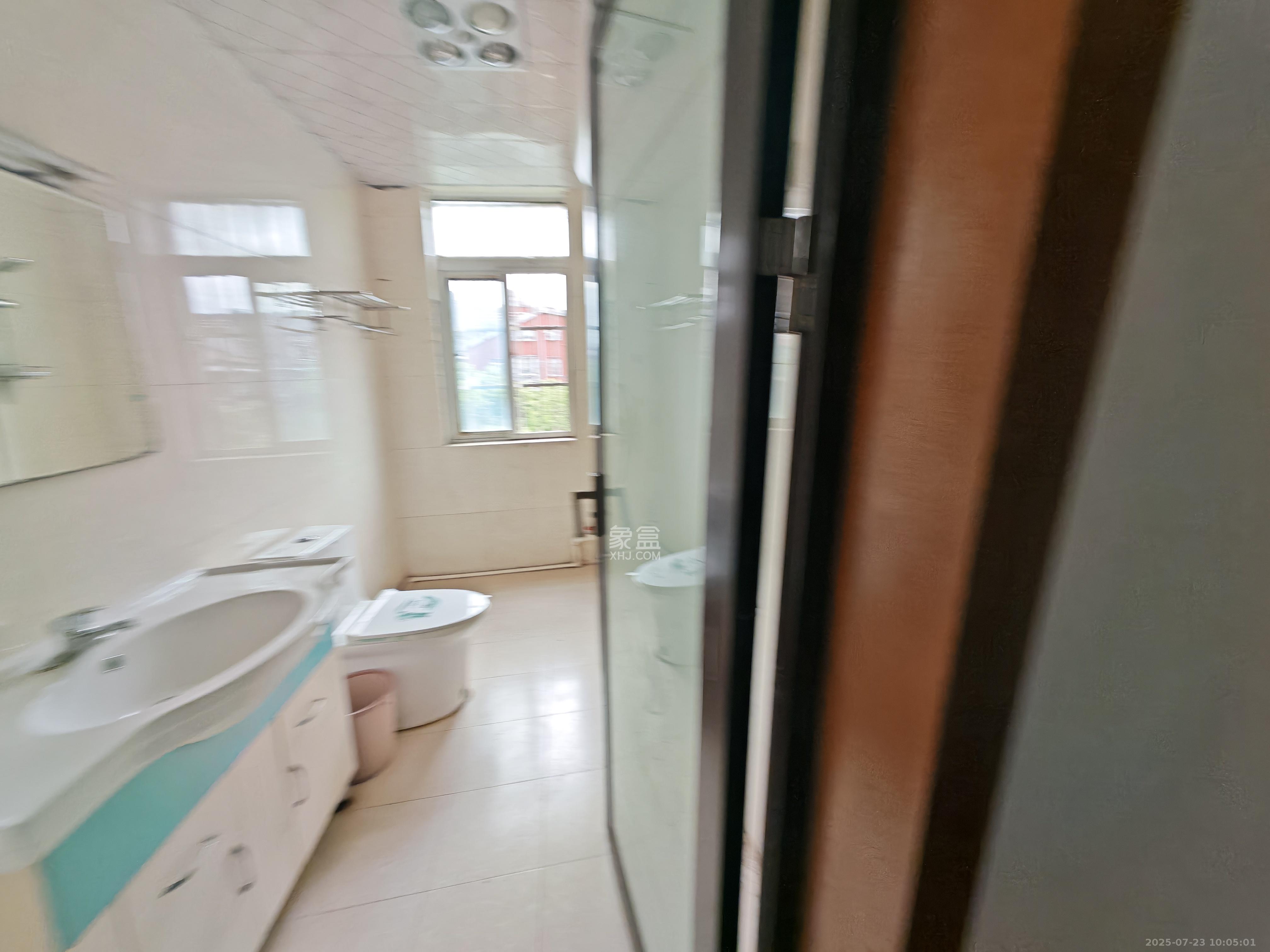 锦绣中星 3室2厅1卫 2200.0元/月 锦绣中星 3室2厅1卫 2200.0元/月室内图