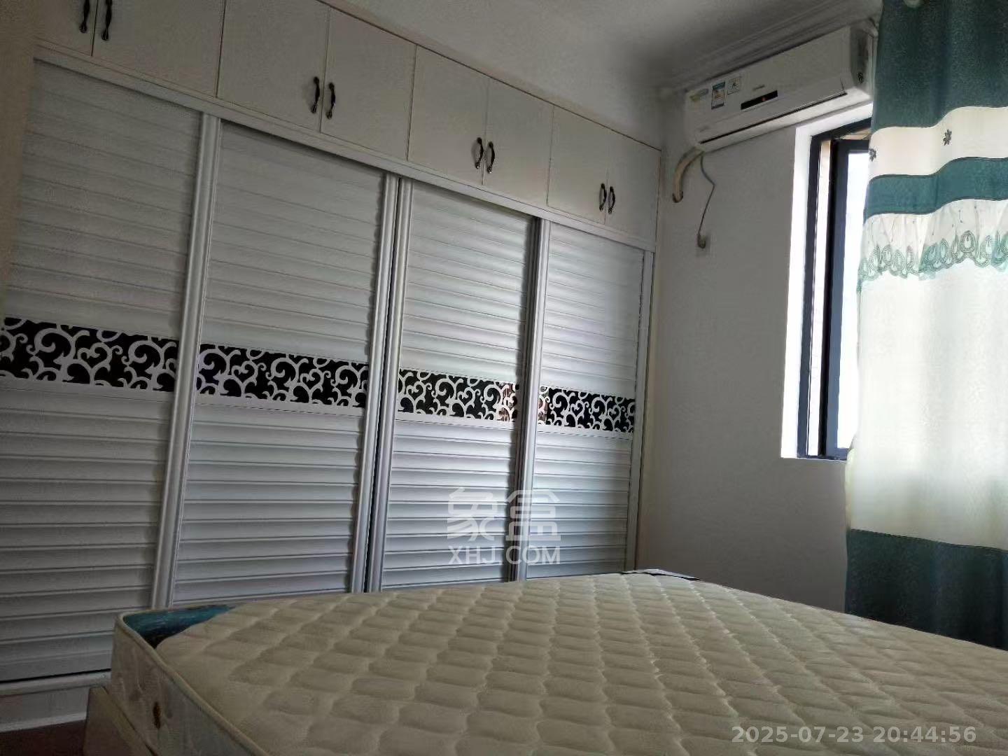 中南红领邦(红星嘉和苑) 3室2厅1卫 2420.0元/月 中南红领邦(红星嘉和苑) 3室2厅1卫 2420.0元/月室内图