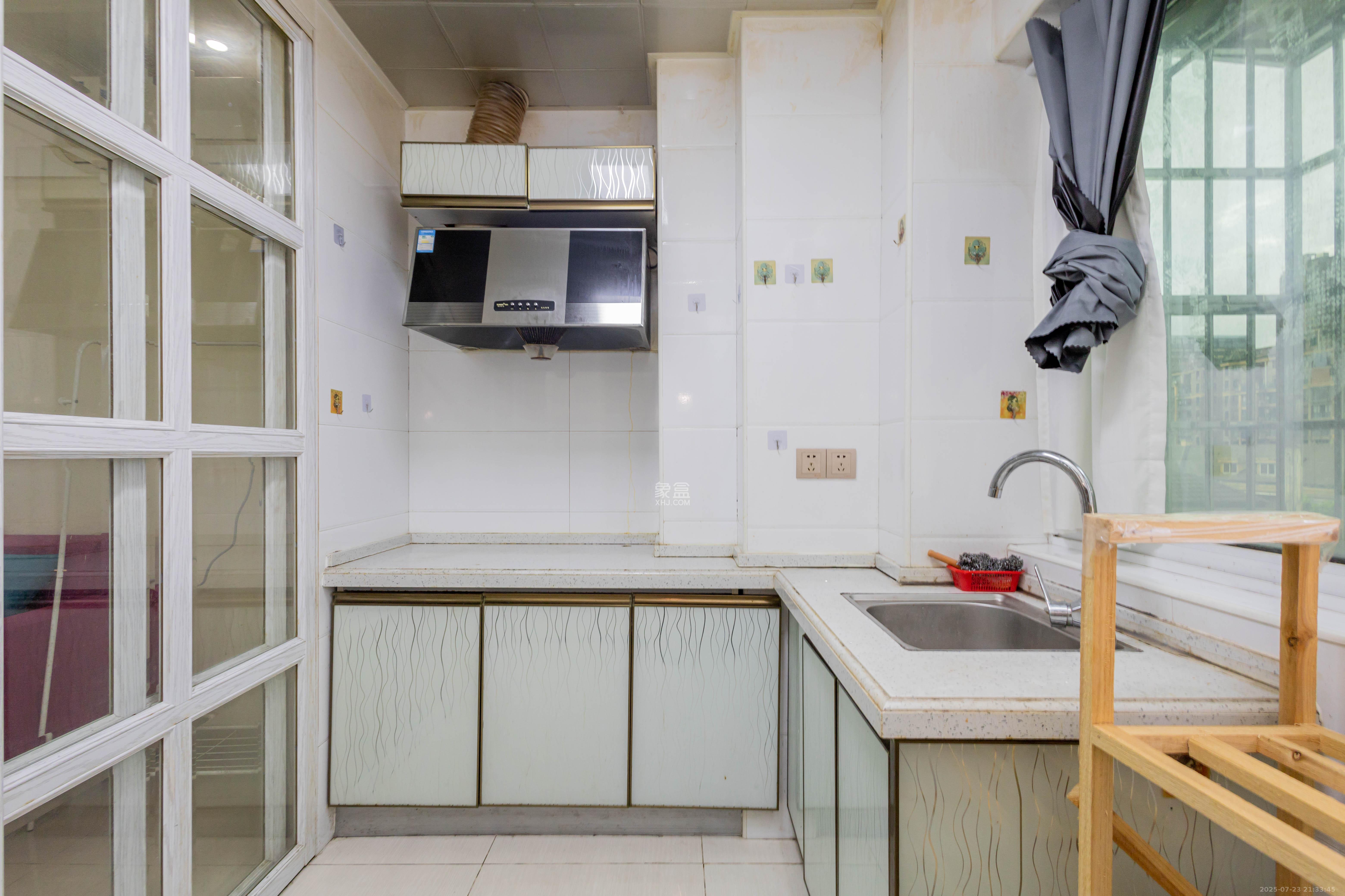 新远时代 1室1厅1卫 18.80万 新远时代 1室1厅1卫 18.80万厨房