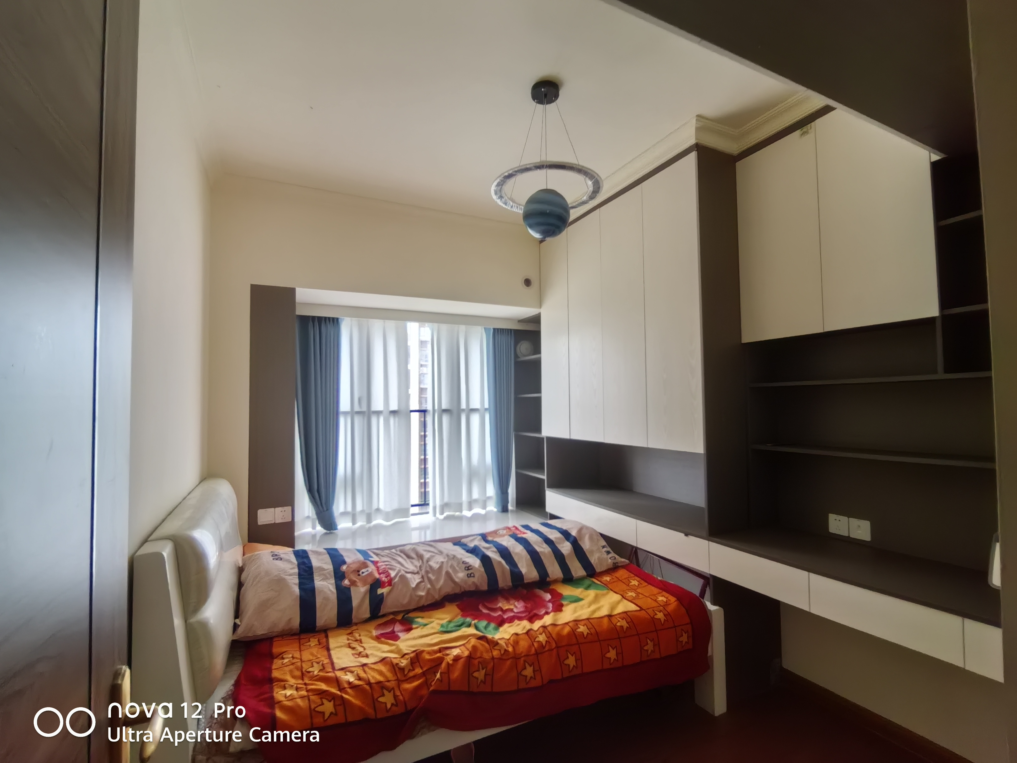 碧桂园豪园-二期  3室2厅2卫    2000.0元/月室内图