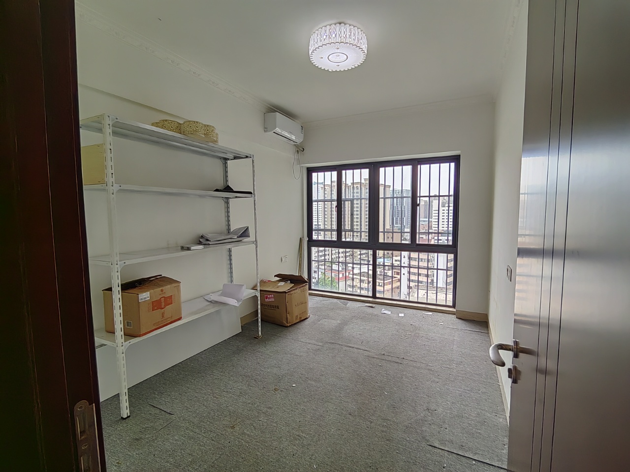 椰岛广场  5室2厅2卫    4000.0元/月室内图