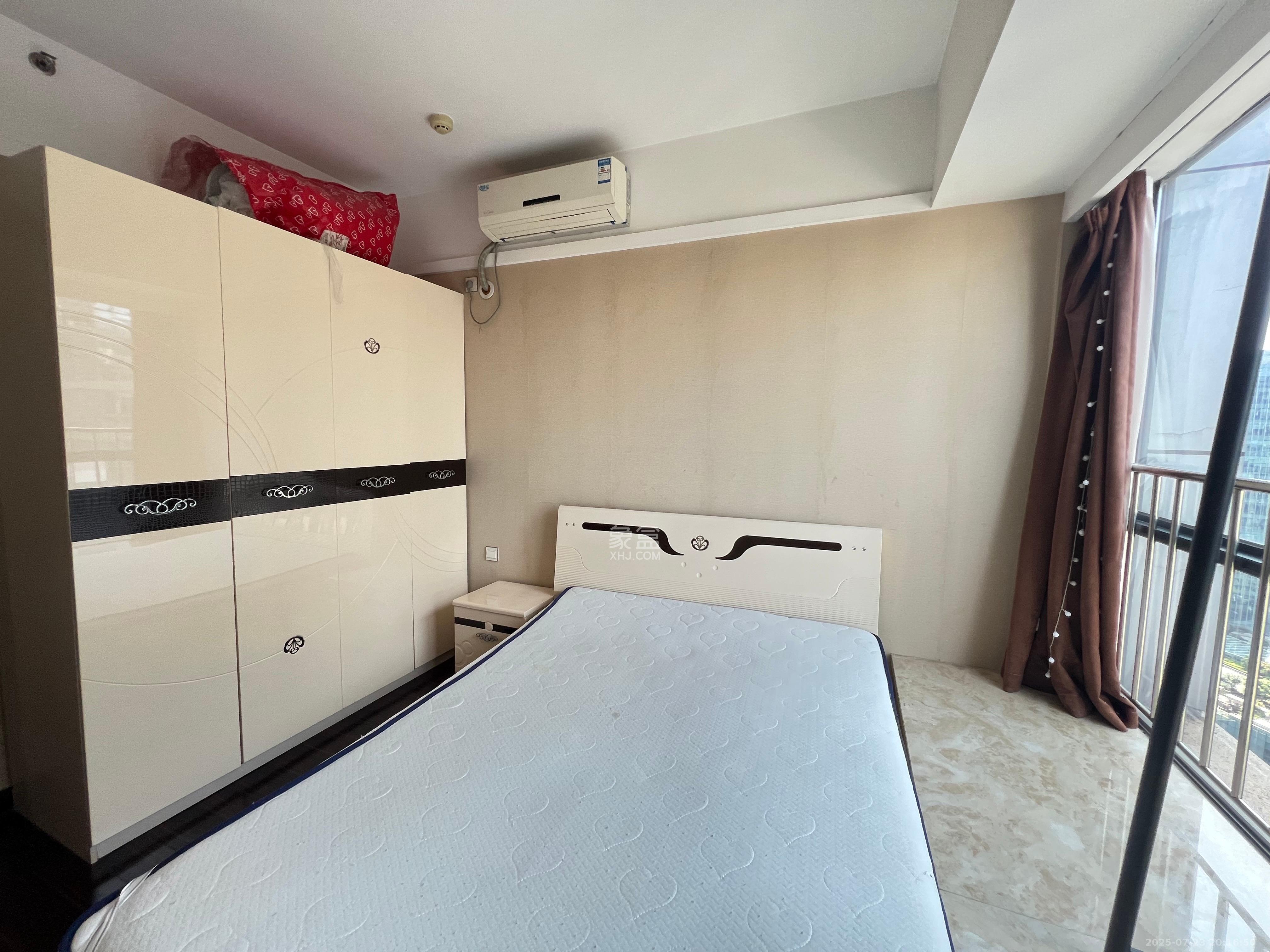 德思勤城市广场(宝格丽公寓) 1室1厅1卫 2000.0元/月 德思勤城市广场(宝格丽公寓) 1室1厅1卫 2000.0元/月室内图