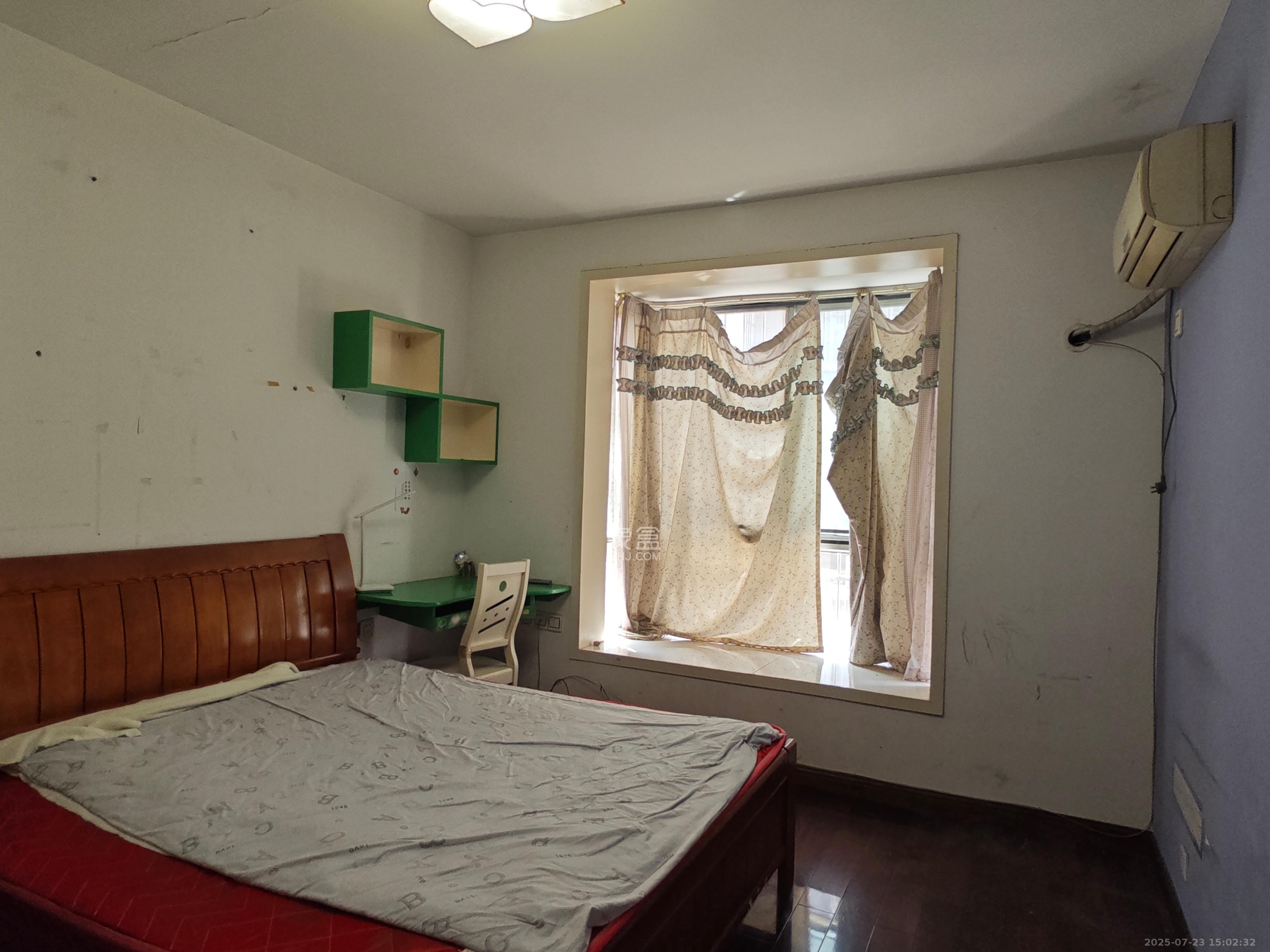 湘楚家园 2室2厅1卫 1300.0元/月 湘楚家园 2室2厅1卫 1300.0元/月室内图