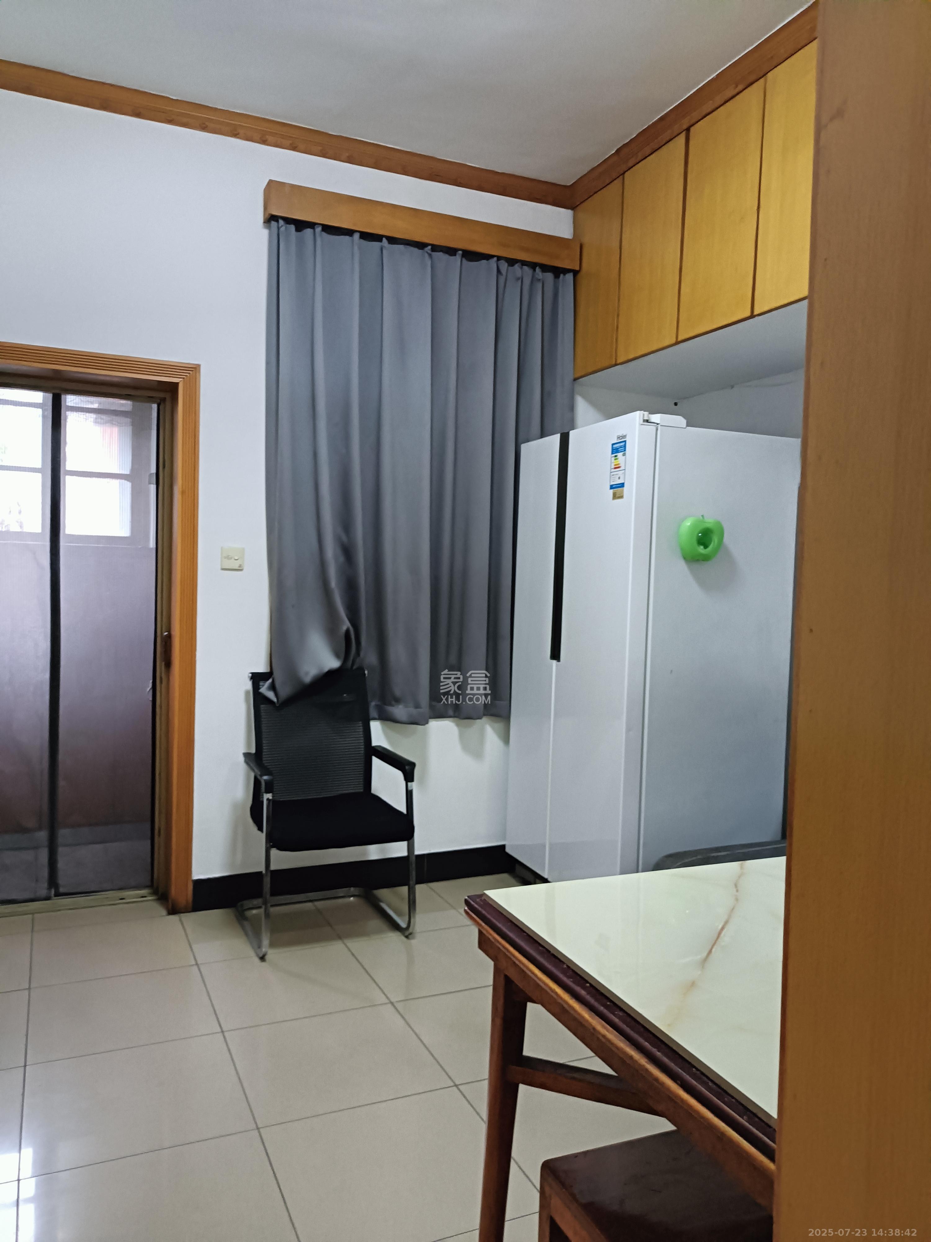 福康里湘运宿舍  2室1厅1卫    2500.0元/月室内图