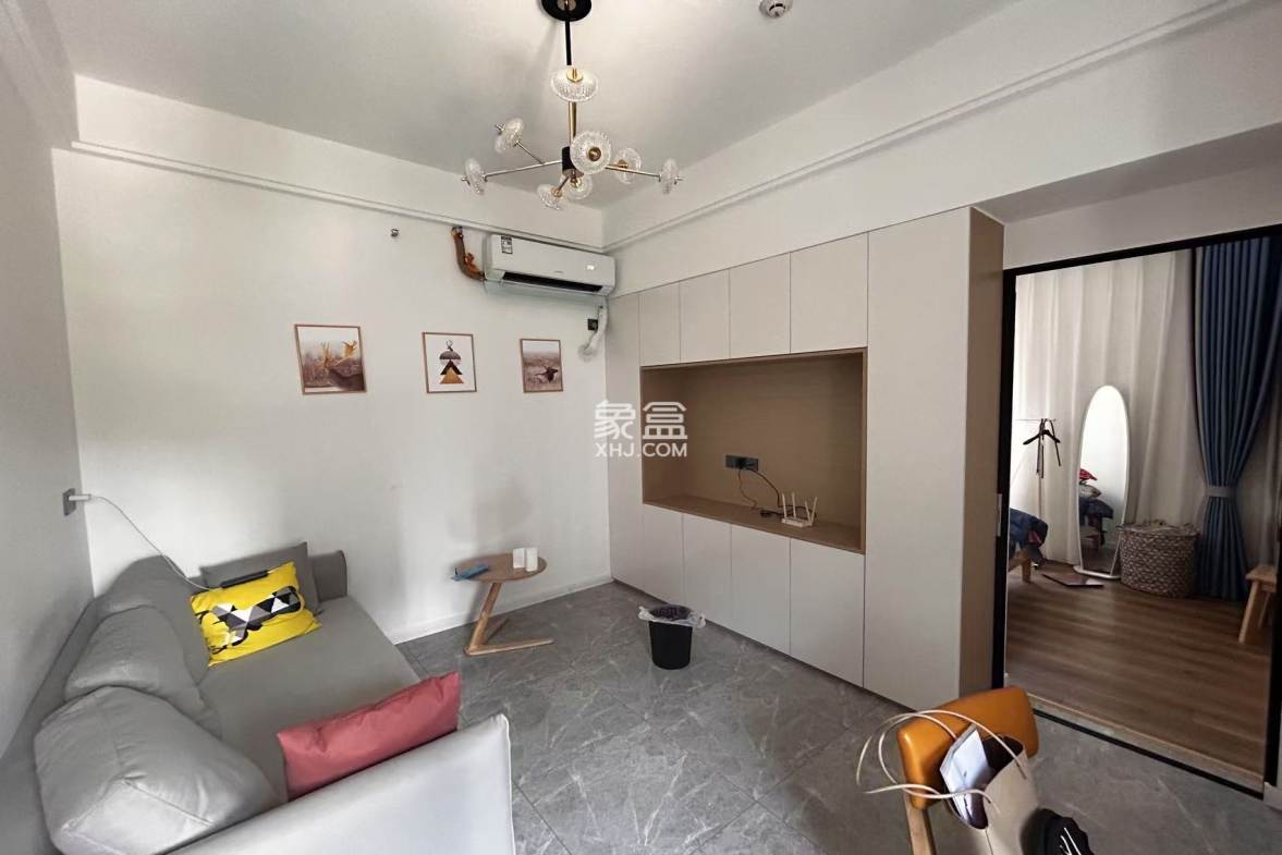 金色家园 1室1厅1卫 1200.00元/月 金色家园 1室1厅1卫 1200.00元/月室内图