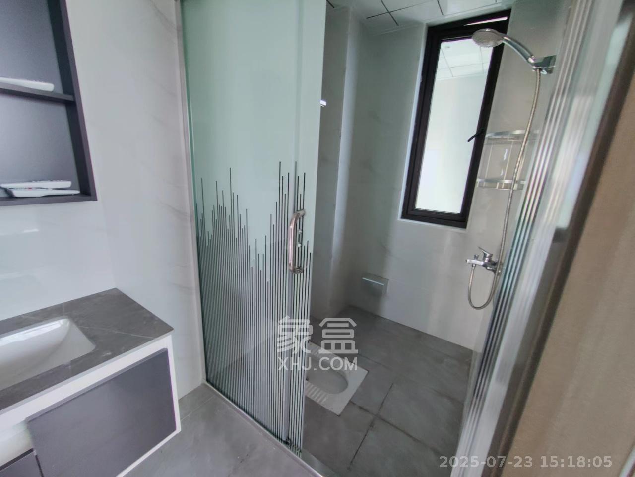 长房明宸府  4室1厅1卫   2500.00元/月室内图