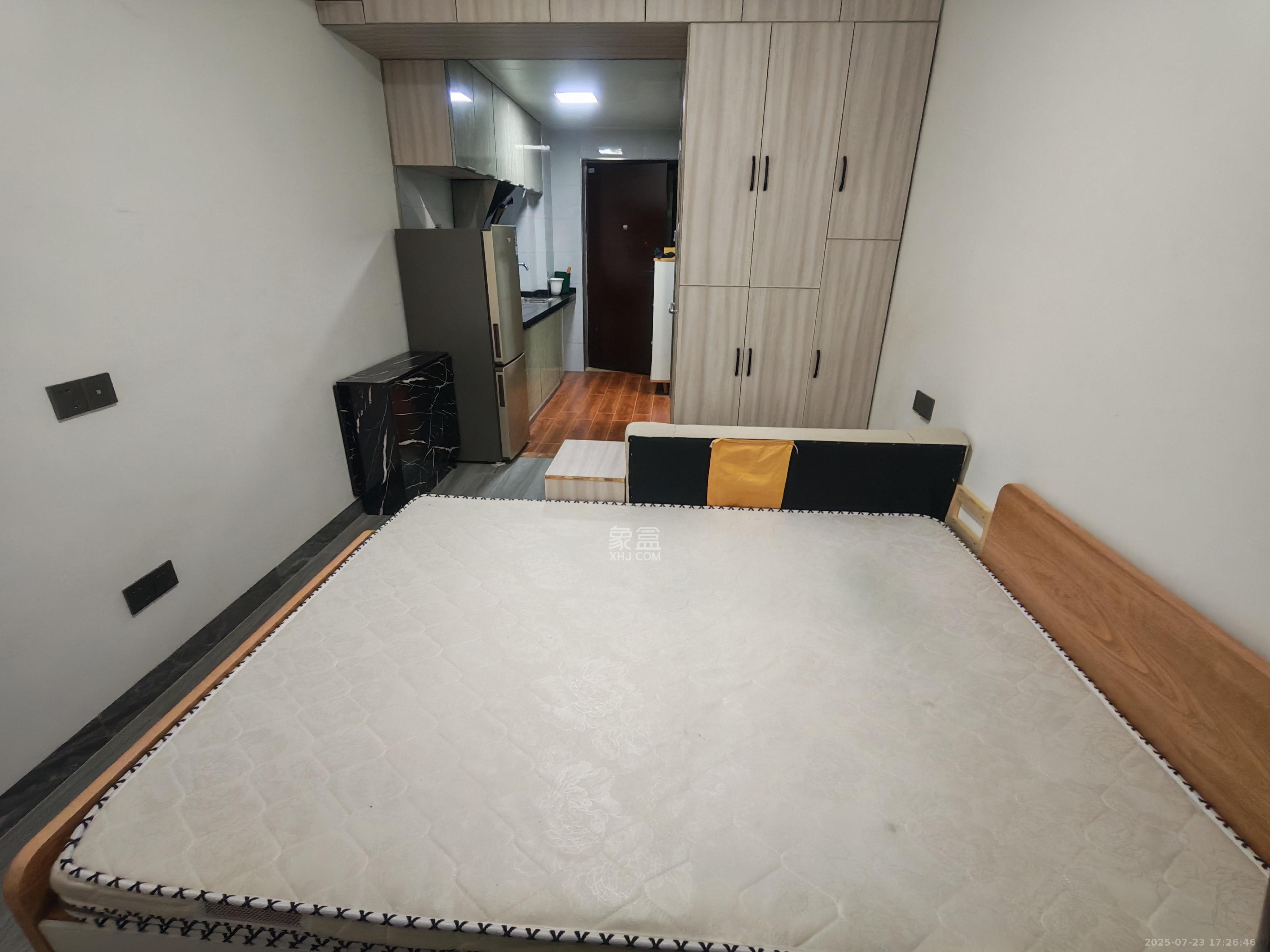 保利天禧EF区 1室0厅1卫 1650.0元/月 保利天禧EF区 1室0厅1卫 1650.0元/月室内图