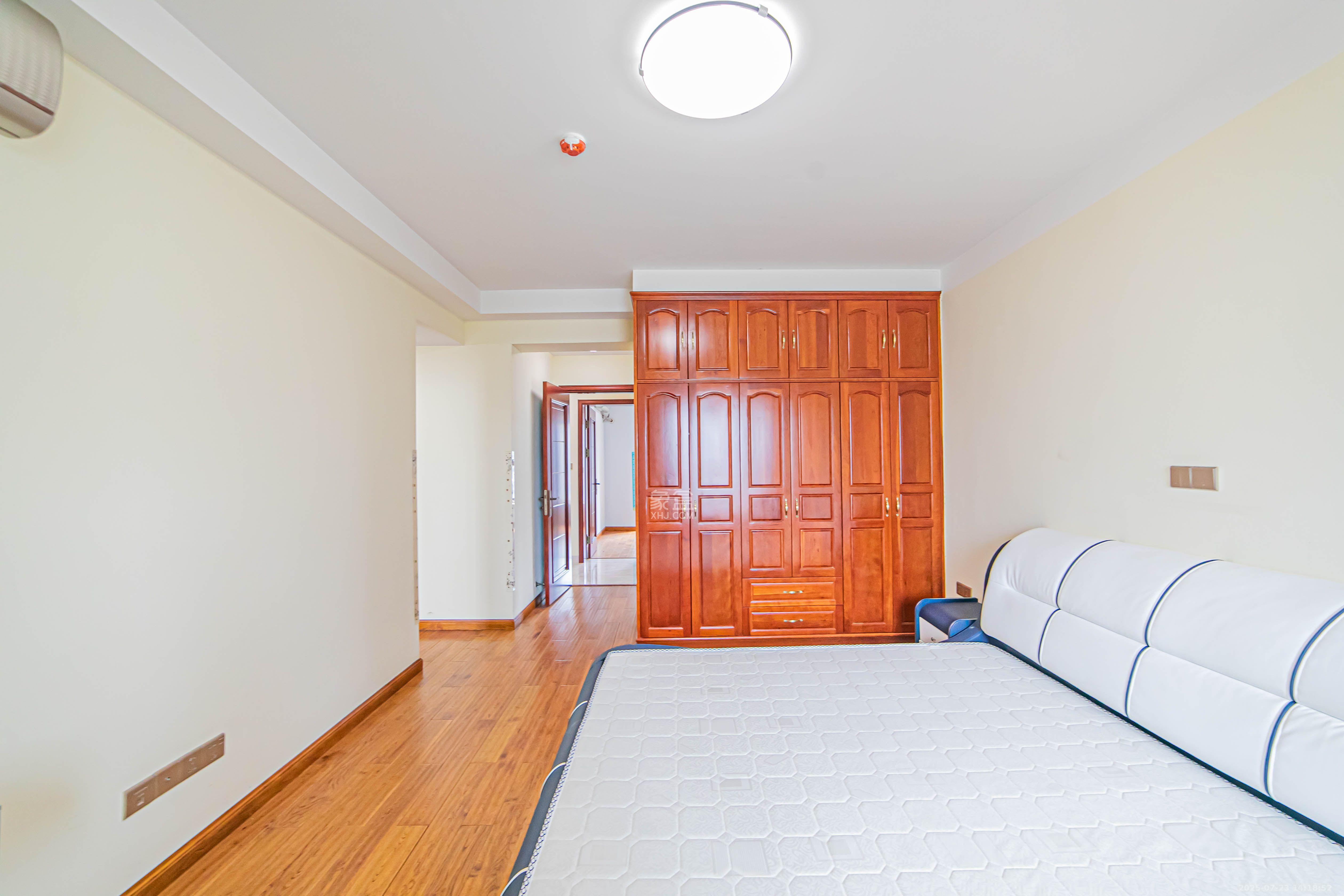 北辰三角洲D2区 4室2厅2卫 4500.0元/月 北辰三角洲D2区 4室2厅2卫 4500.0元/月室内图