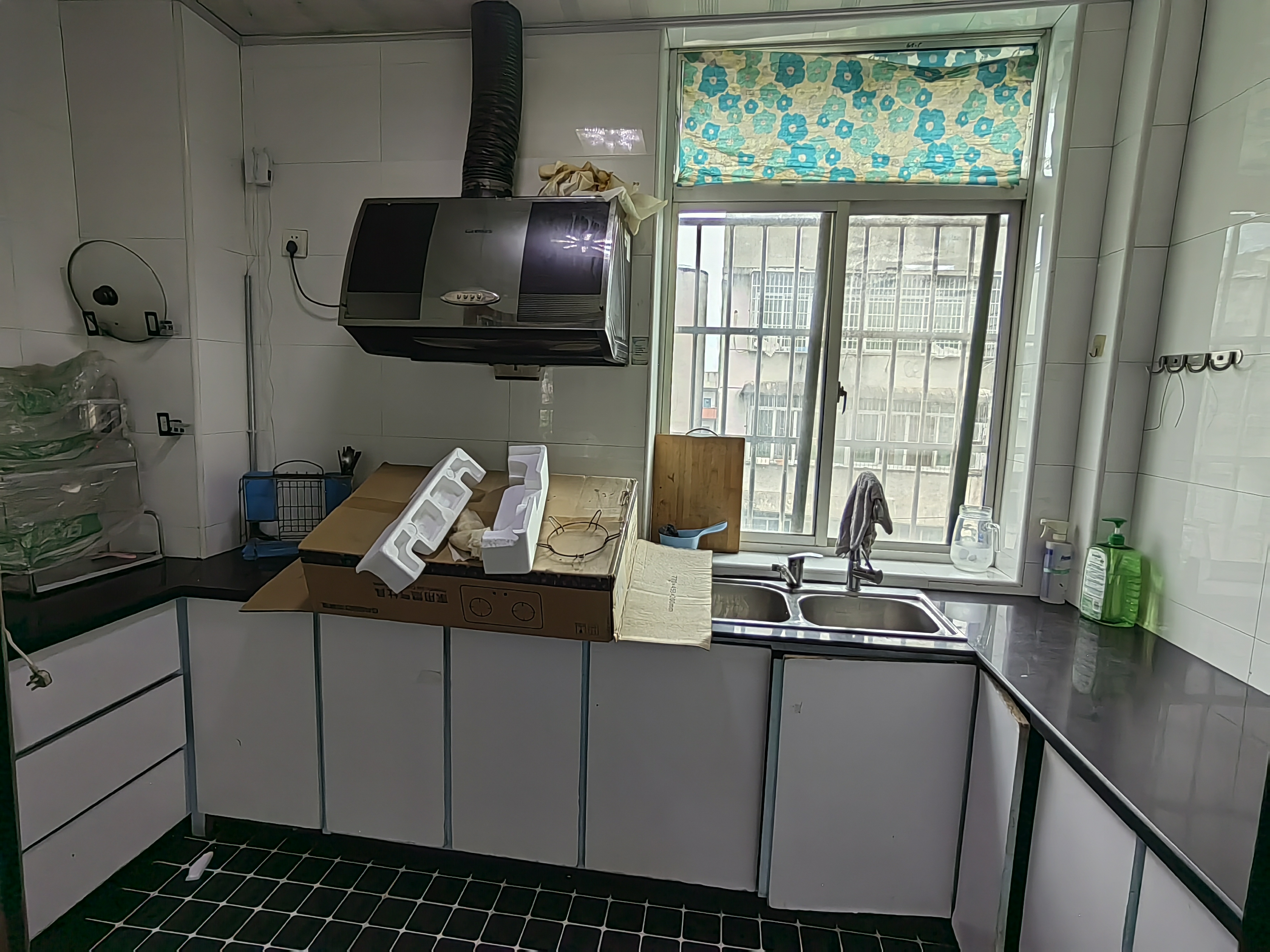 秀水俪园 3室2厅1卫 1000.0元/月 秀水俪园 3室2厅1卫 1000.0元/月室内图