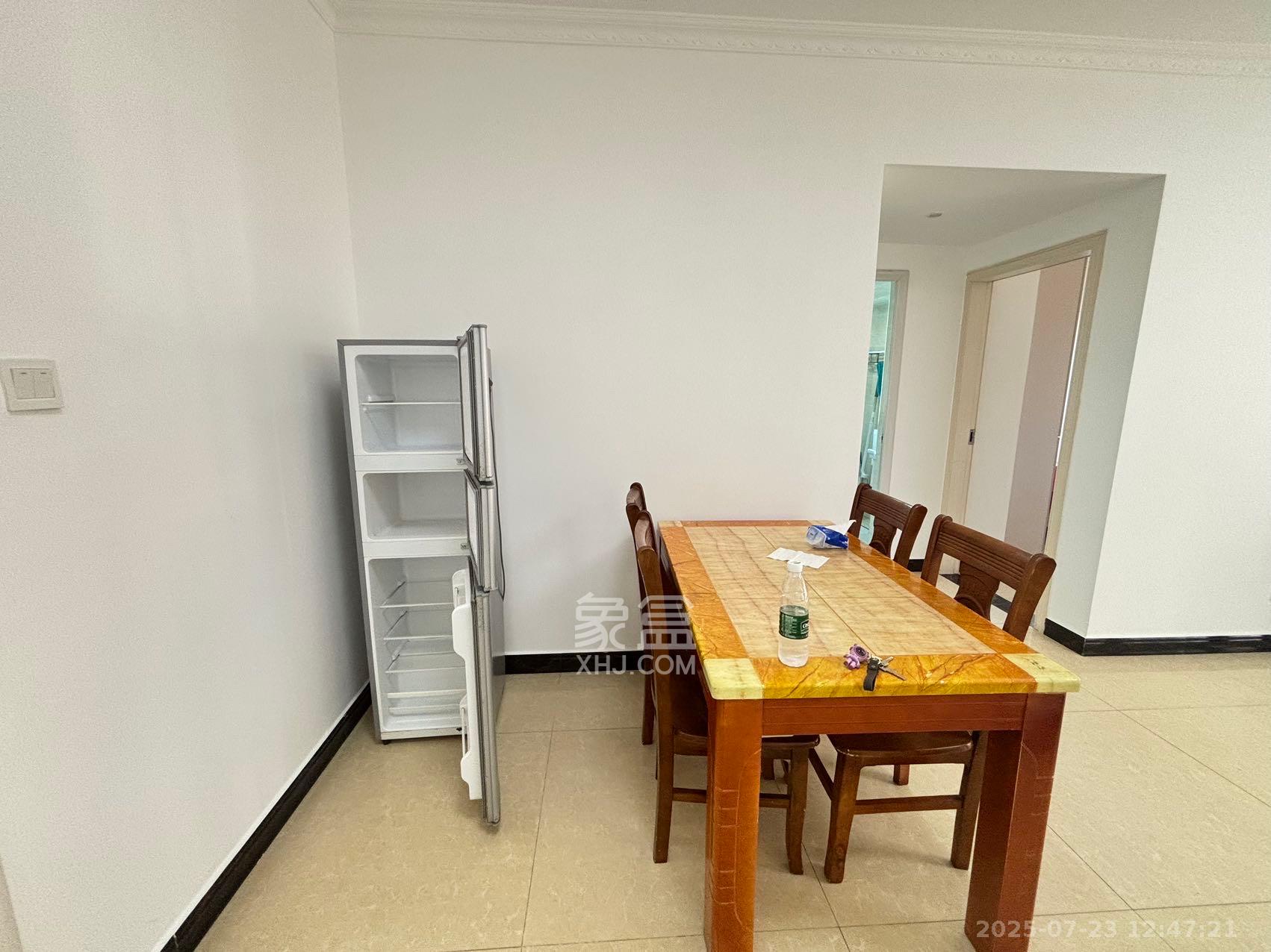 佳辉丽景鑫城  2室1厅1卫    1500.0元/月室内图