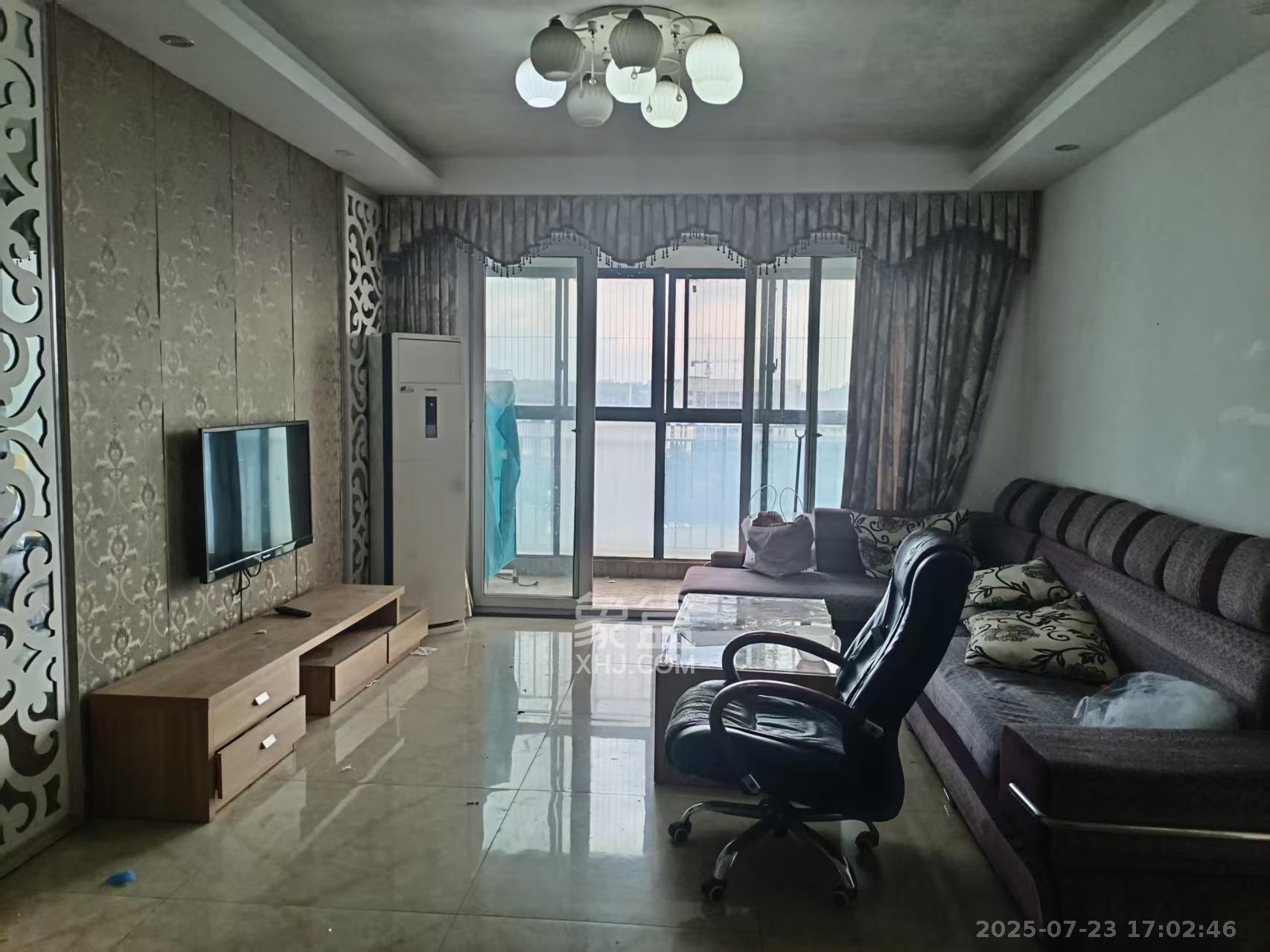 佳兆业君汇上品 3室1厅2卫 2200.0元/月 佳兆业君汇上品 3室1厅2卫 2200.0元/月室内图