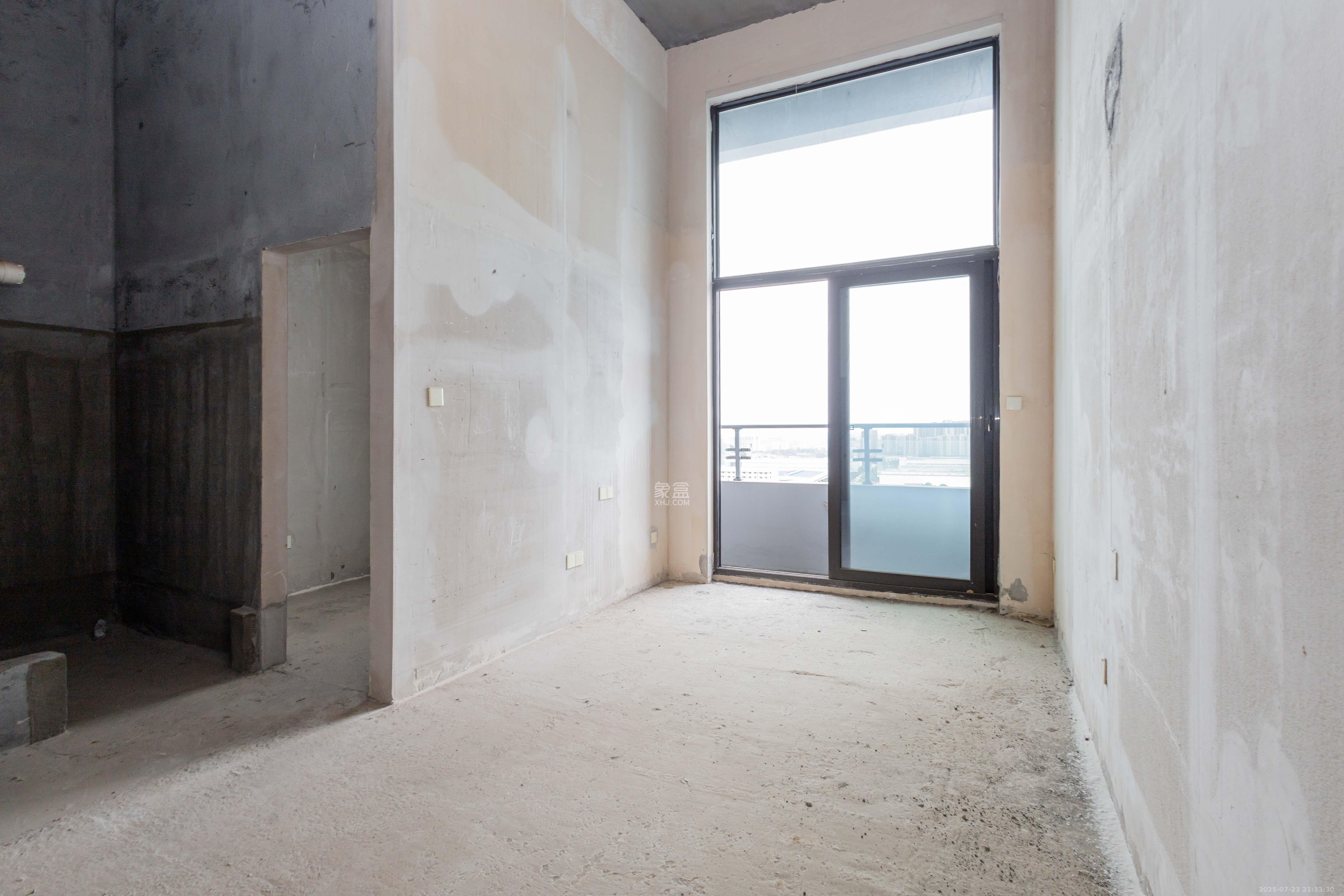 碧桂园星荟  1室0厅0卫    30.0万 碧桂园星荟  1室0厅0卫    30.0万客厅