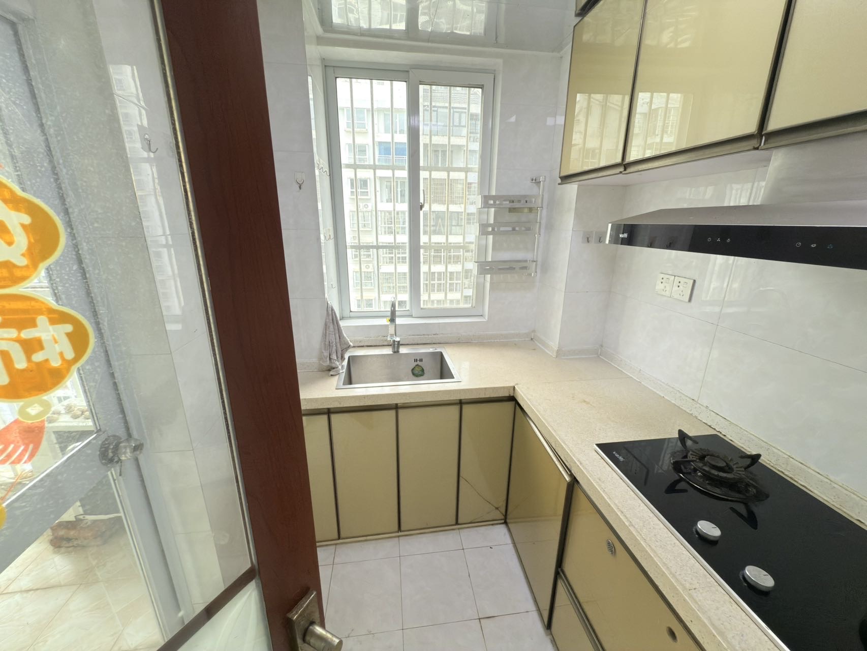 海航城 2室1厅1卫 2000.00元/月 海航城 2室1厅1卫 2000.00元/月室内图