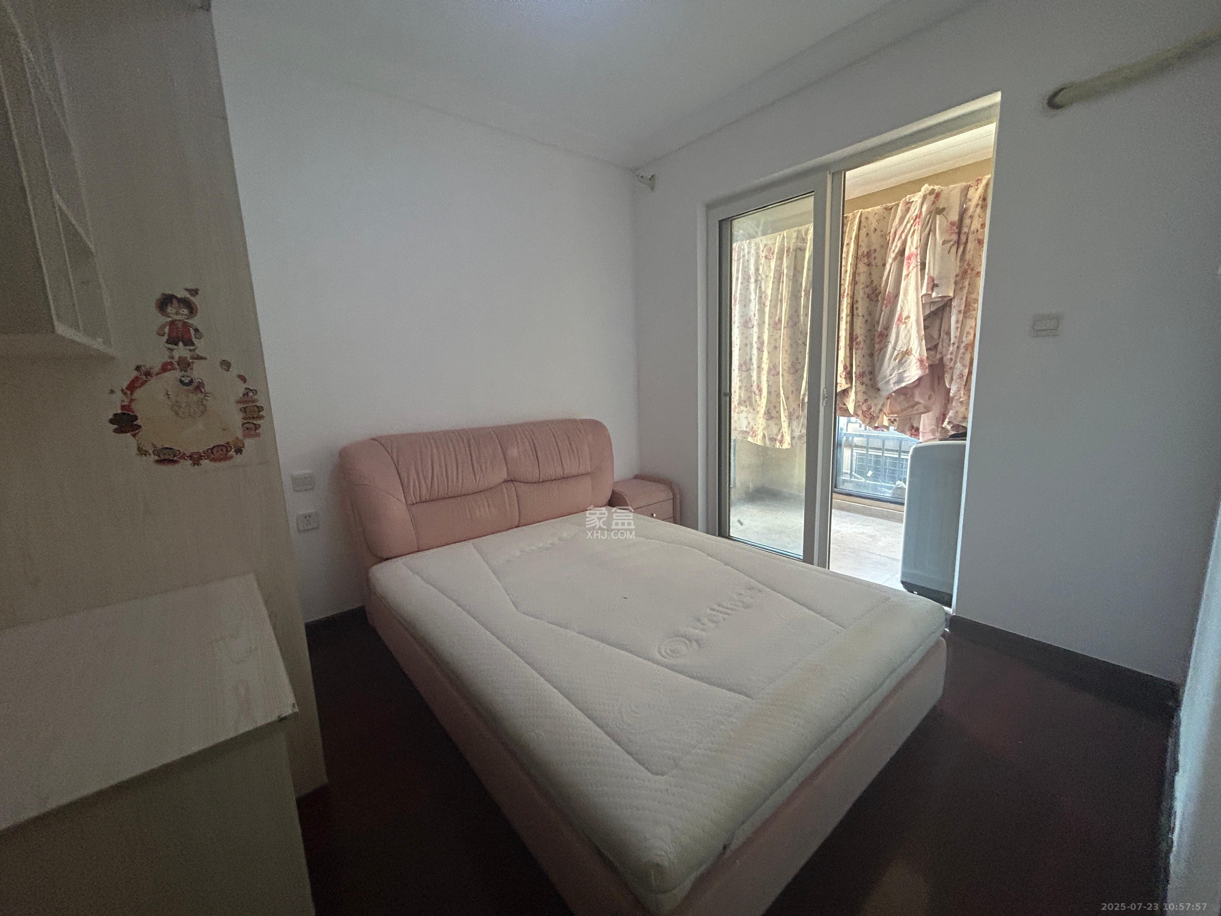 郡原居里 3室2厅1卫 1700.0元/月 郡原居里 3室2厅1卫 1700.0元/月室内图