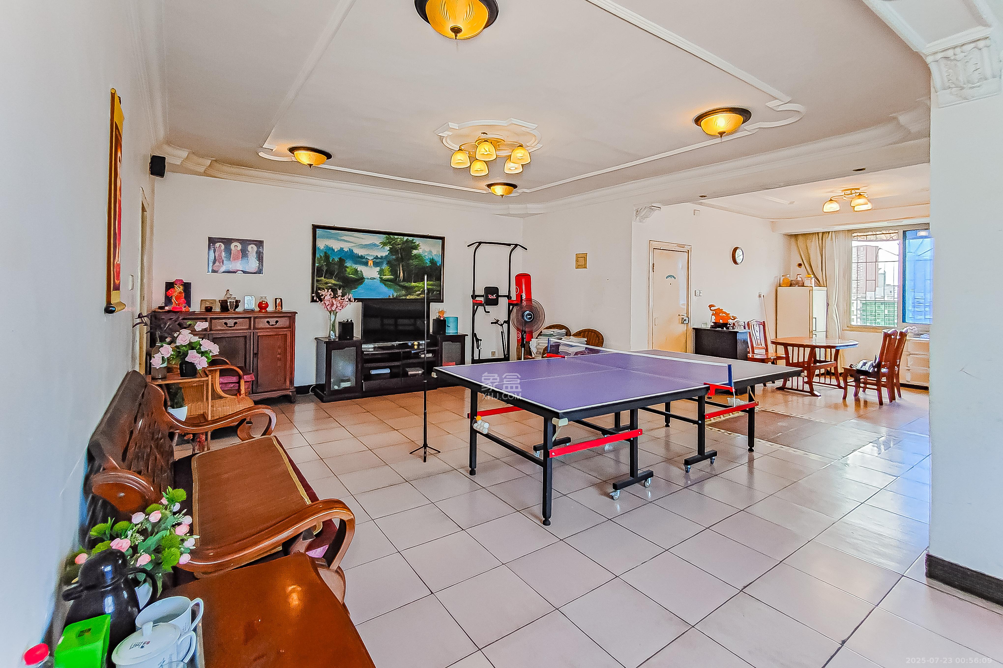 席草田散盘  4室2厅2卫    69.85万