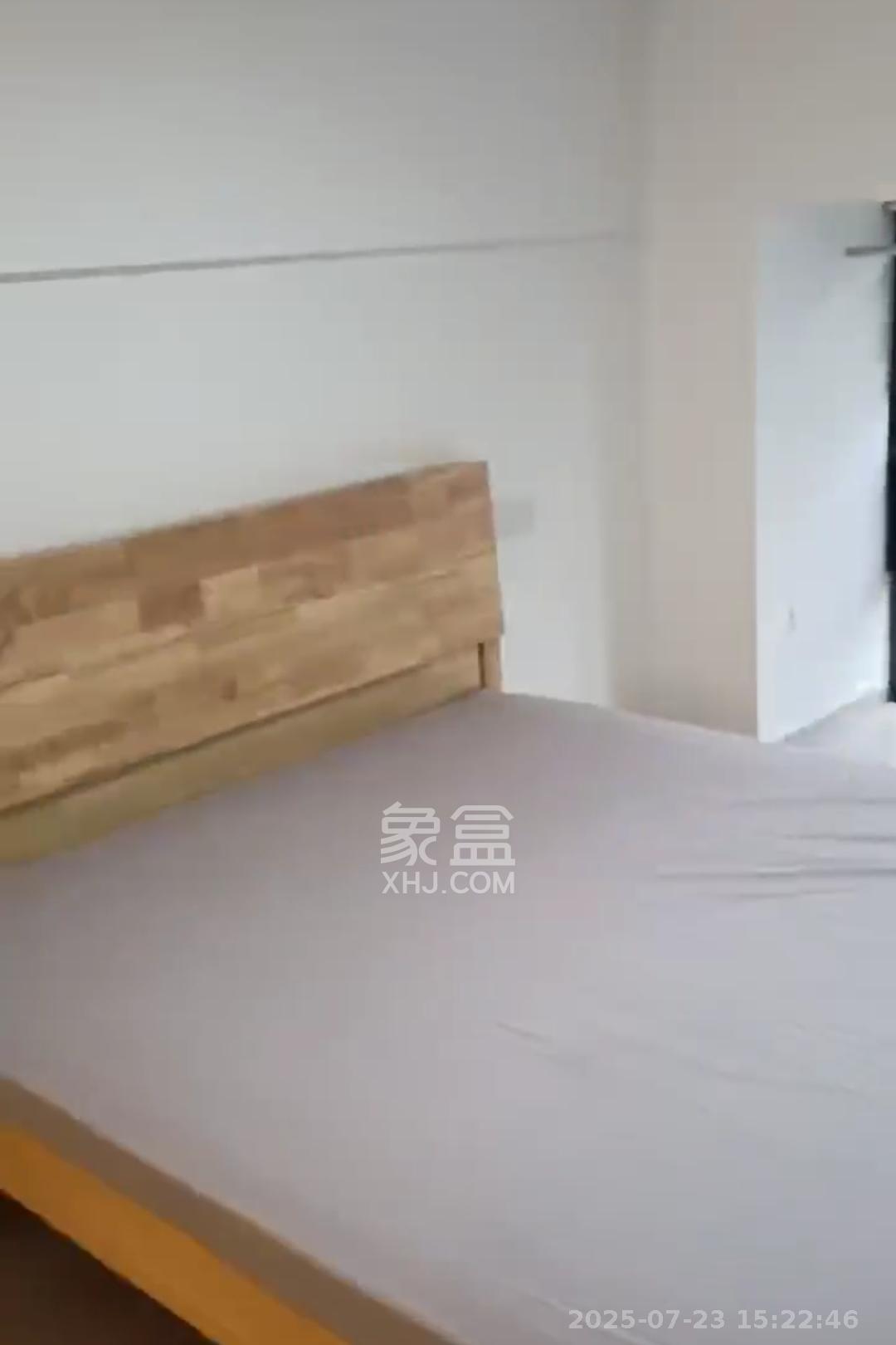 中海阅溪府  2室1厅1卫   2200.00元/月室内图