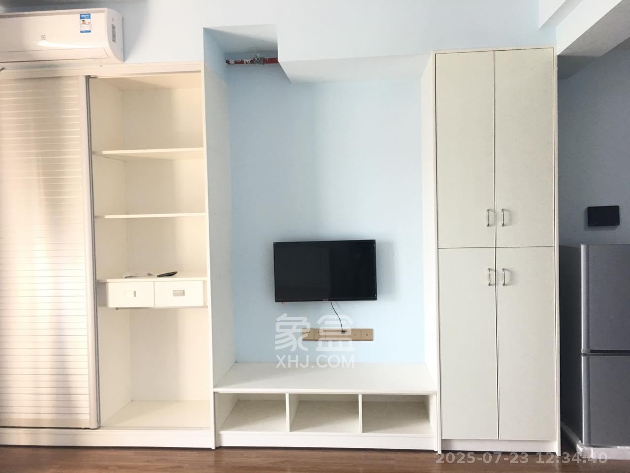 保利麓谷林语I区  1室1厅1卫   1500.00元/月室内图