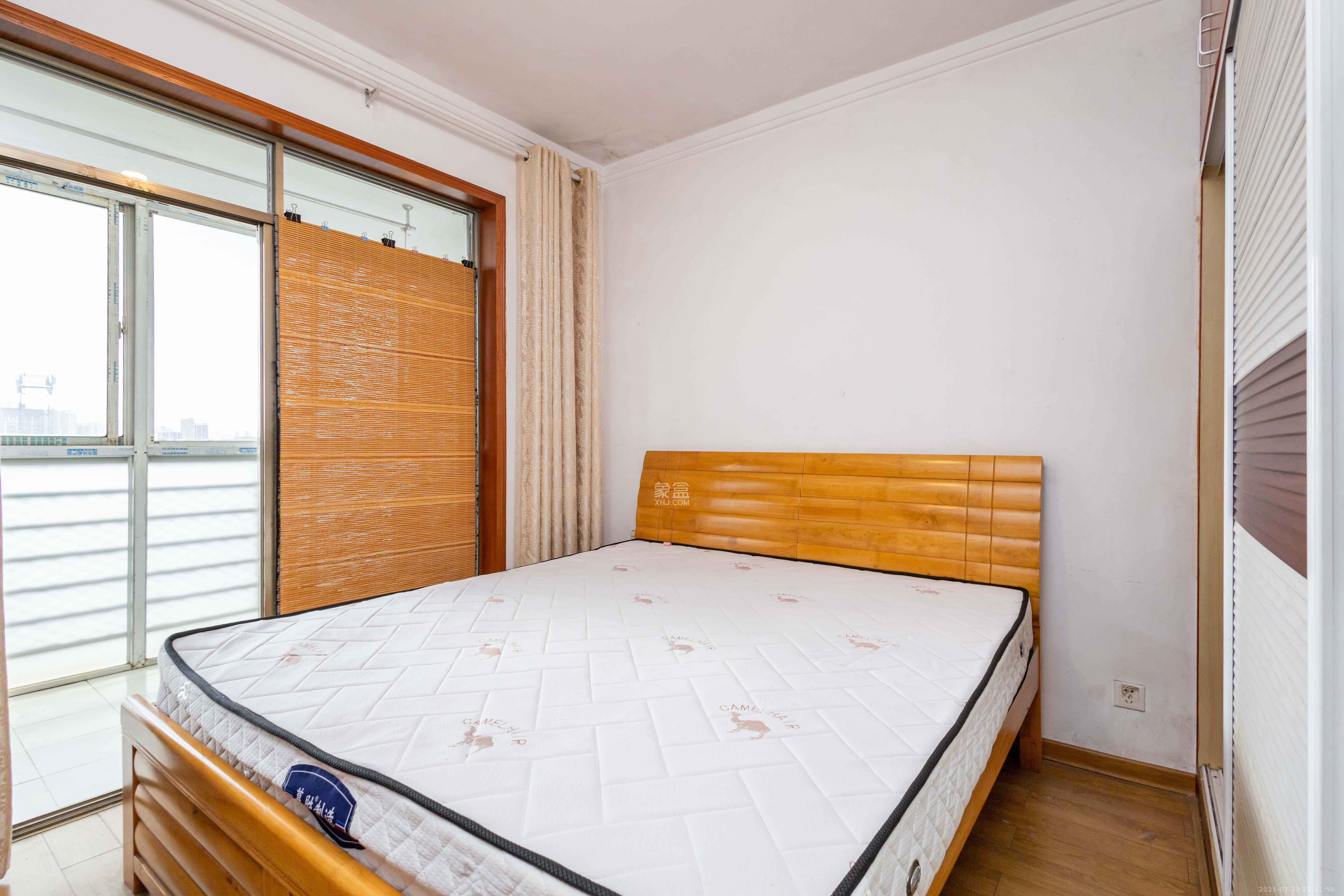 圣力华苑  1室1厅1卫    22.6万卧室