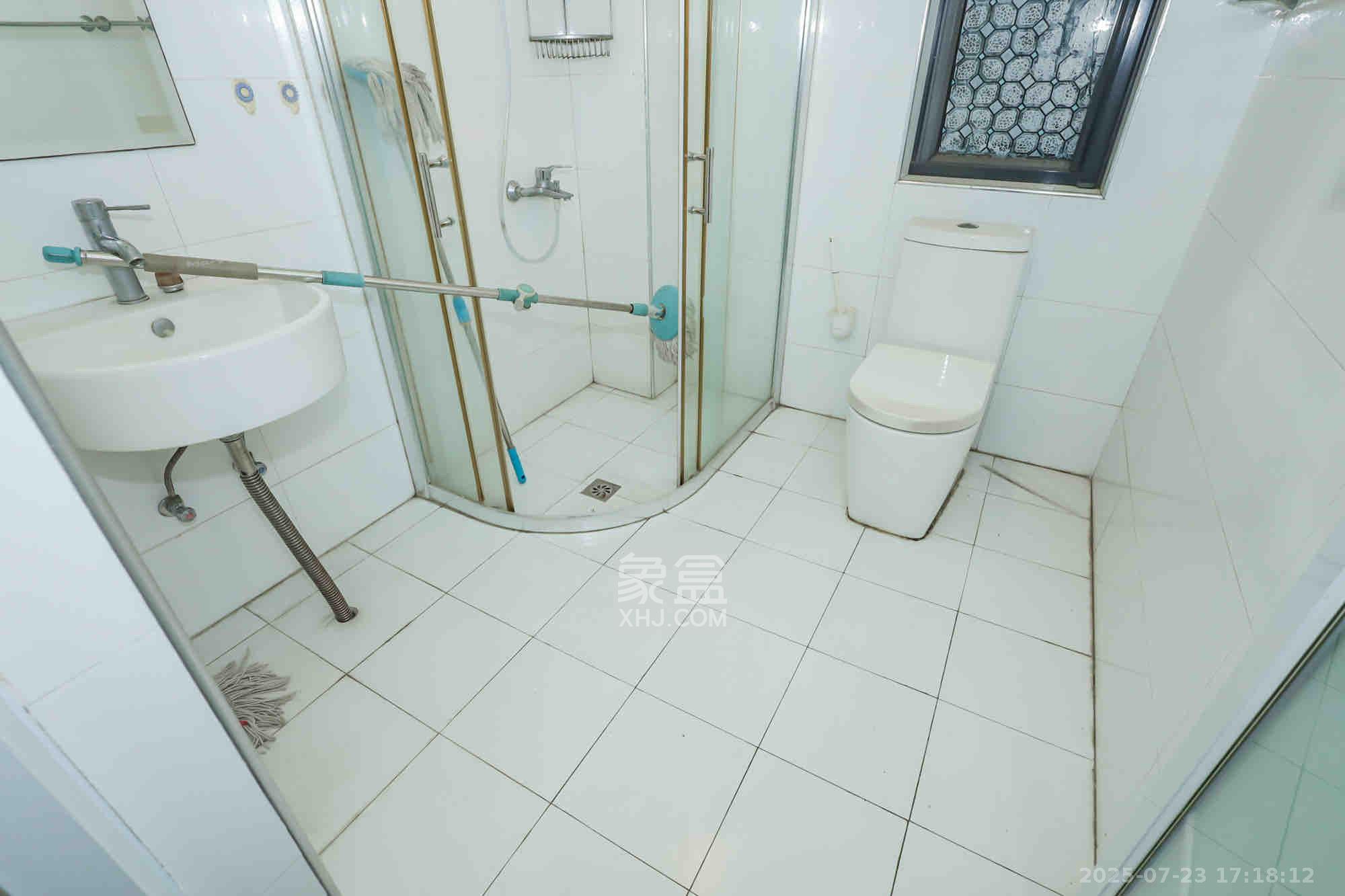 卓越蔚蓝海岸一期 2室2厅1卫 2300.0元/月 卓越蔚蓝海岸一期 2室2厅1卫 2300.0元/月室内图